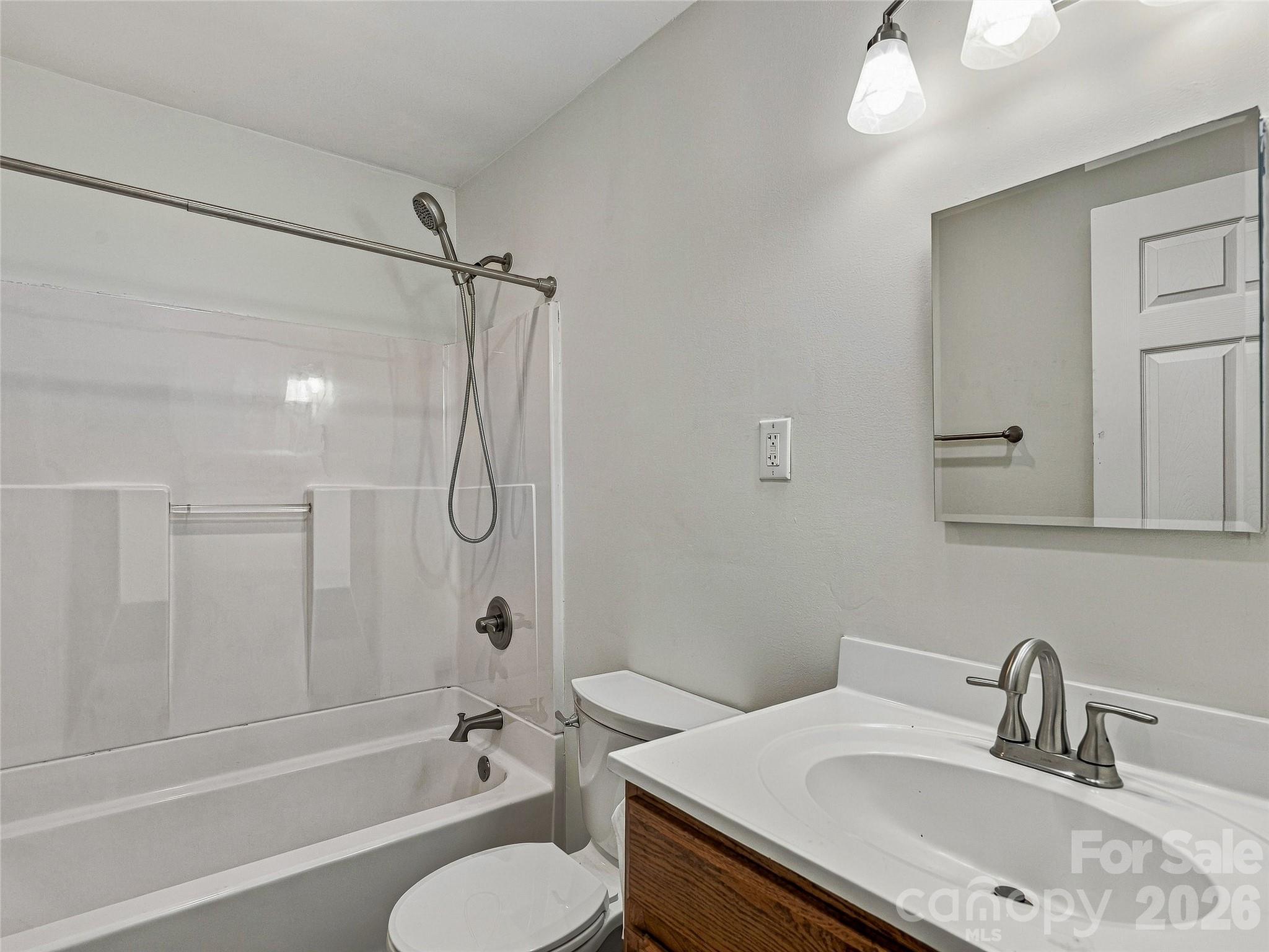 hall bath - 65 Passional Way, Burnsville