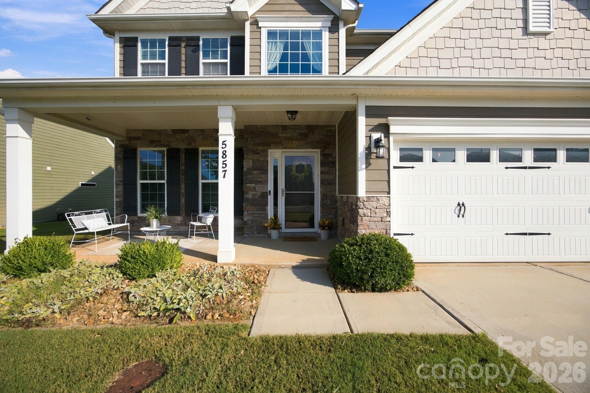 Front Porch - 5857 McClintock Drive, Denver
