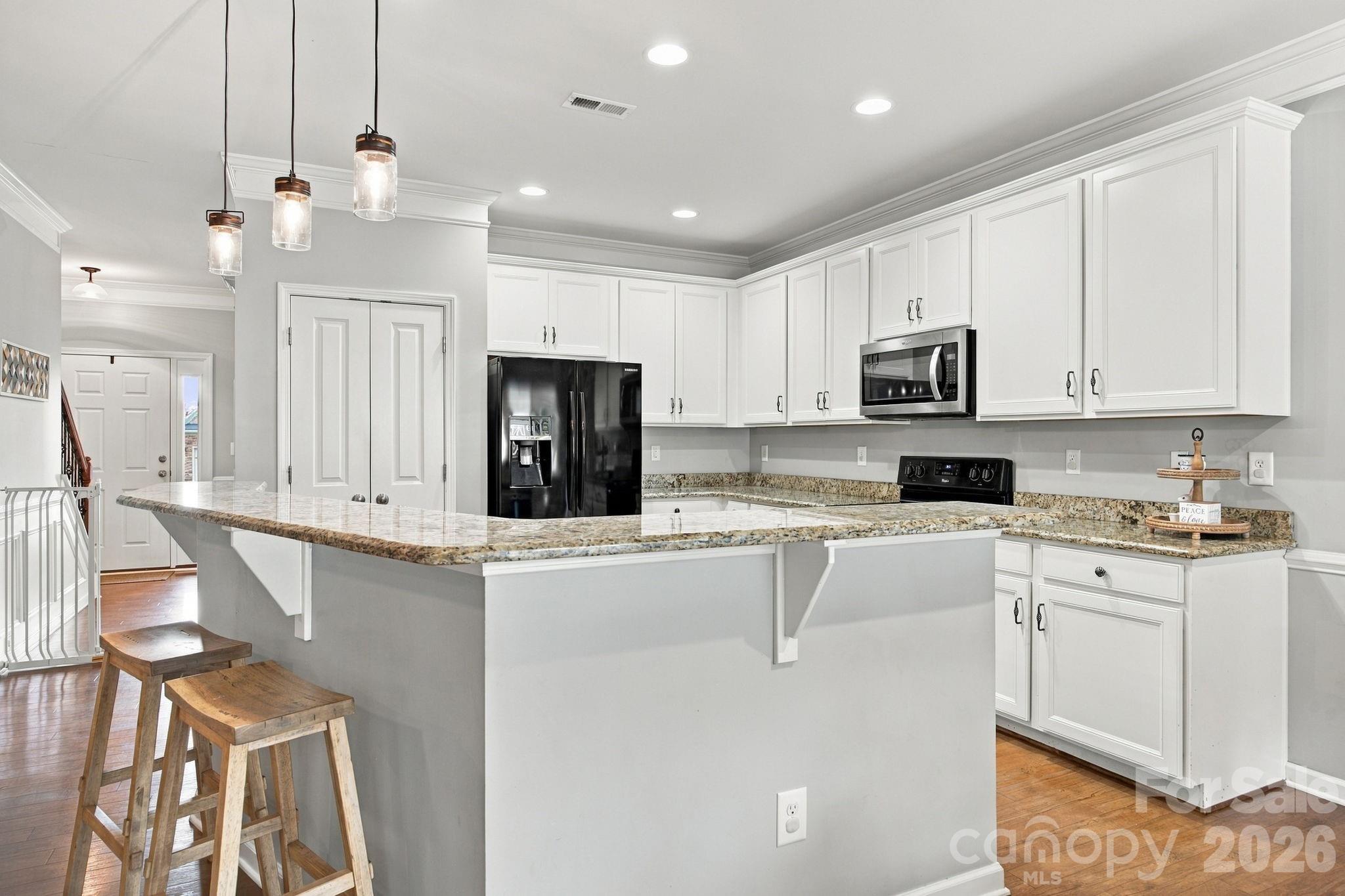 Kitchen - 5857 McClintock Drive, Denver