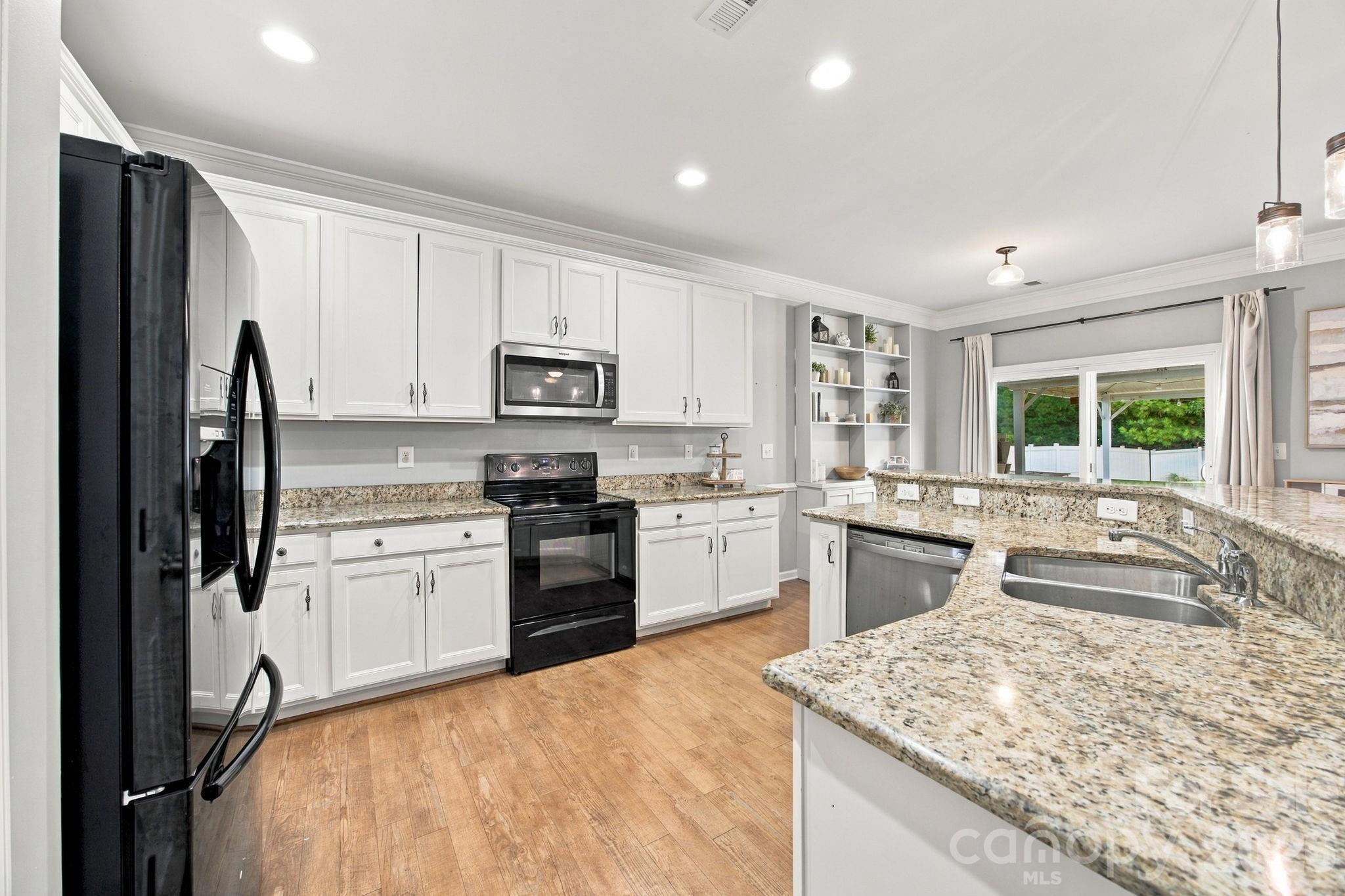 White Cabintry - 5857 McClintock Drive, Denver