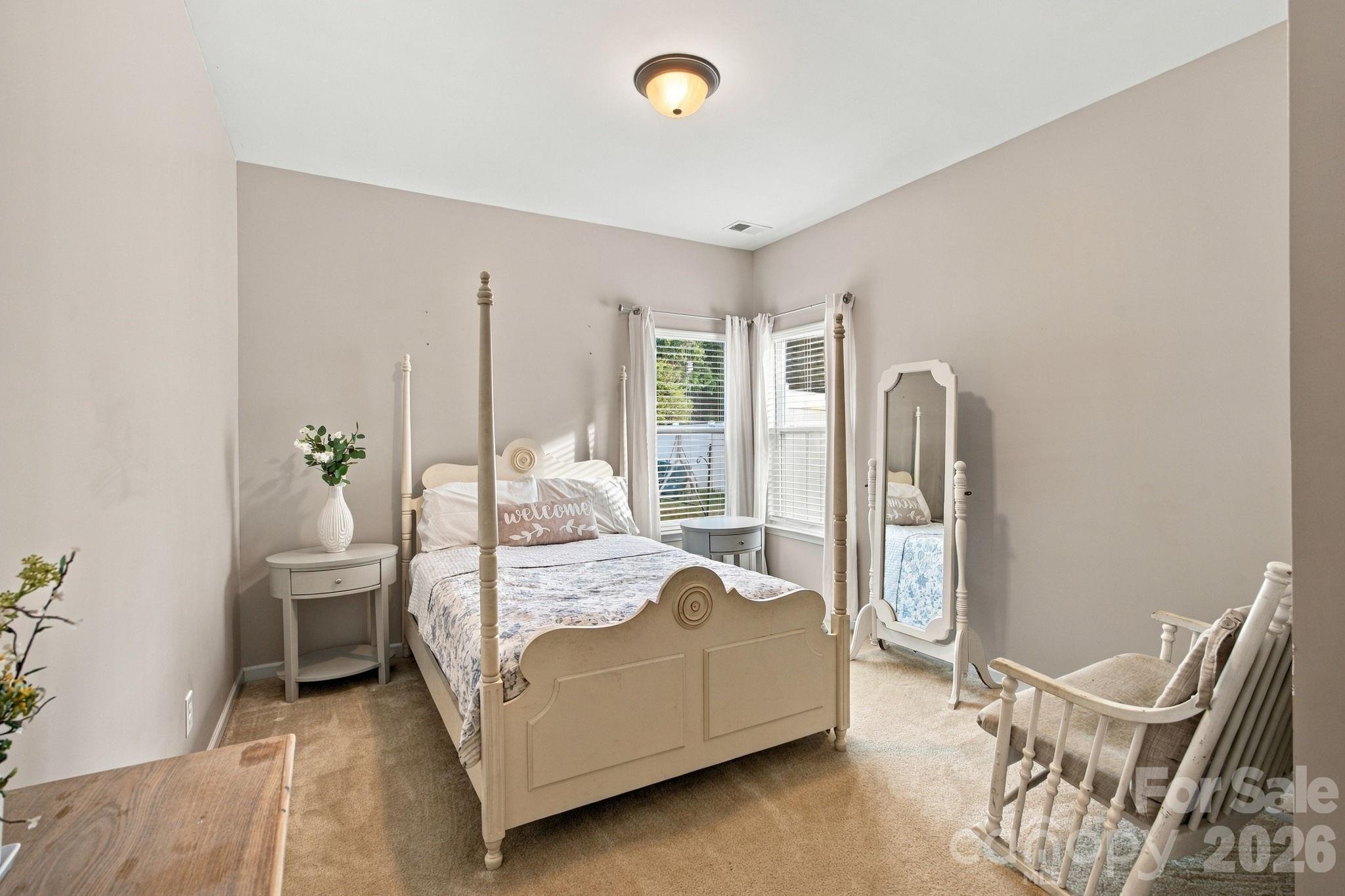 Main level Guest Room - 5857 McClintock Drive, Denver
