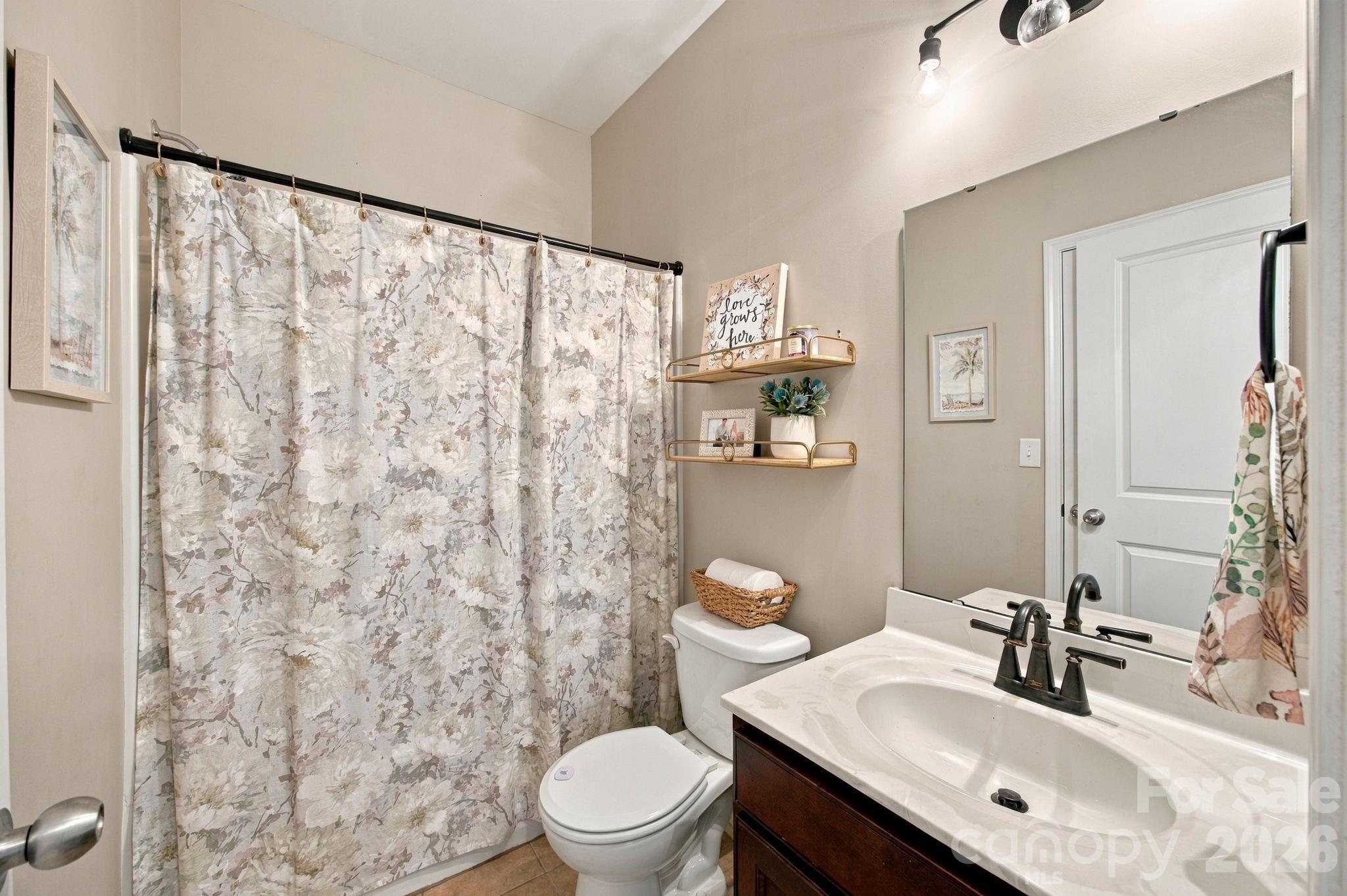 Main Level Full Bath - 5857 McClintock Drive, Denver