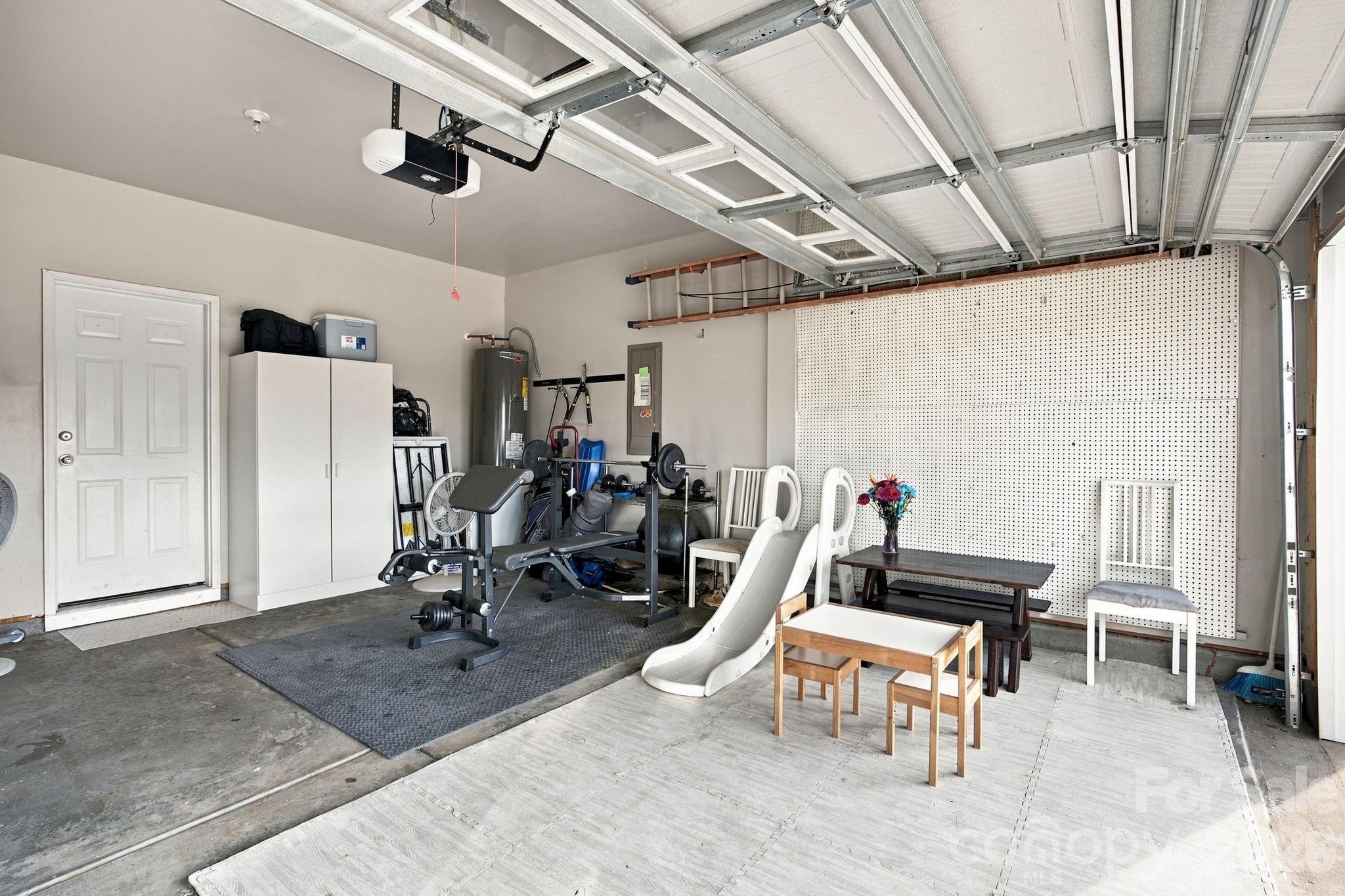 2 car garage - 5857 McClintock Drive, Denver