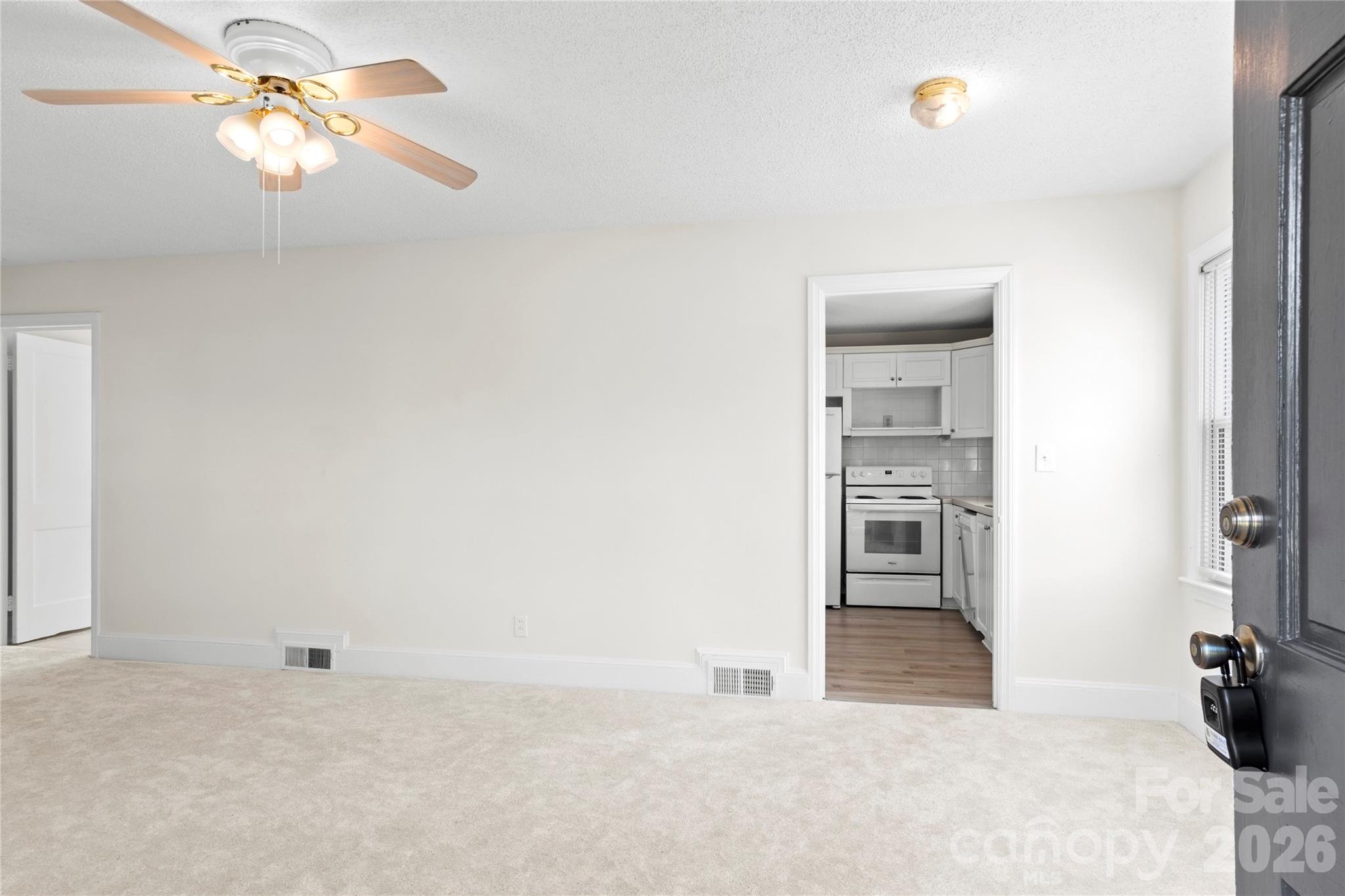 Single Family Residence at 1248 Bolton Street, Winston Salem, photo 6 of 36