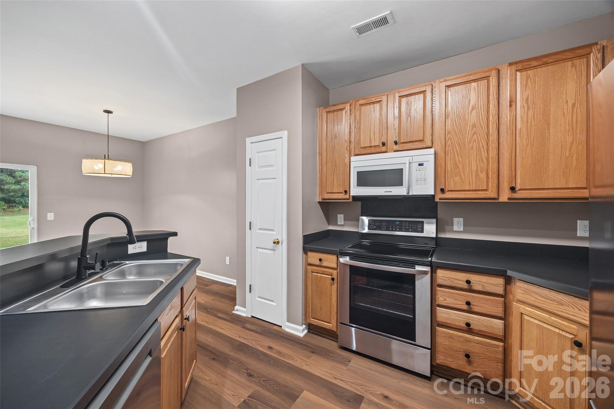 Townhouse at 1245 Liberty Bell Court, Rock Hill, photo 6 of 32