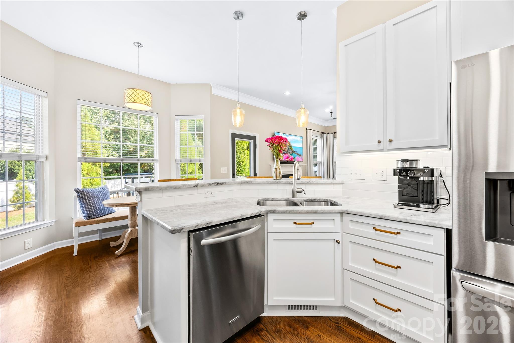 Kitchen - 17242 Pennington Drive, Huntersville
