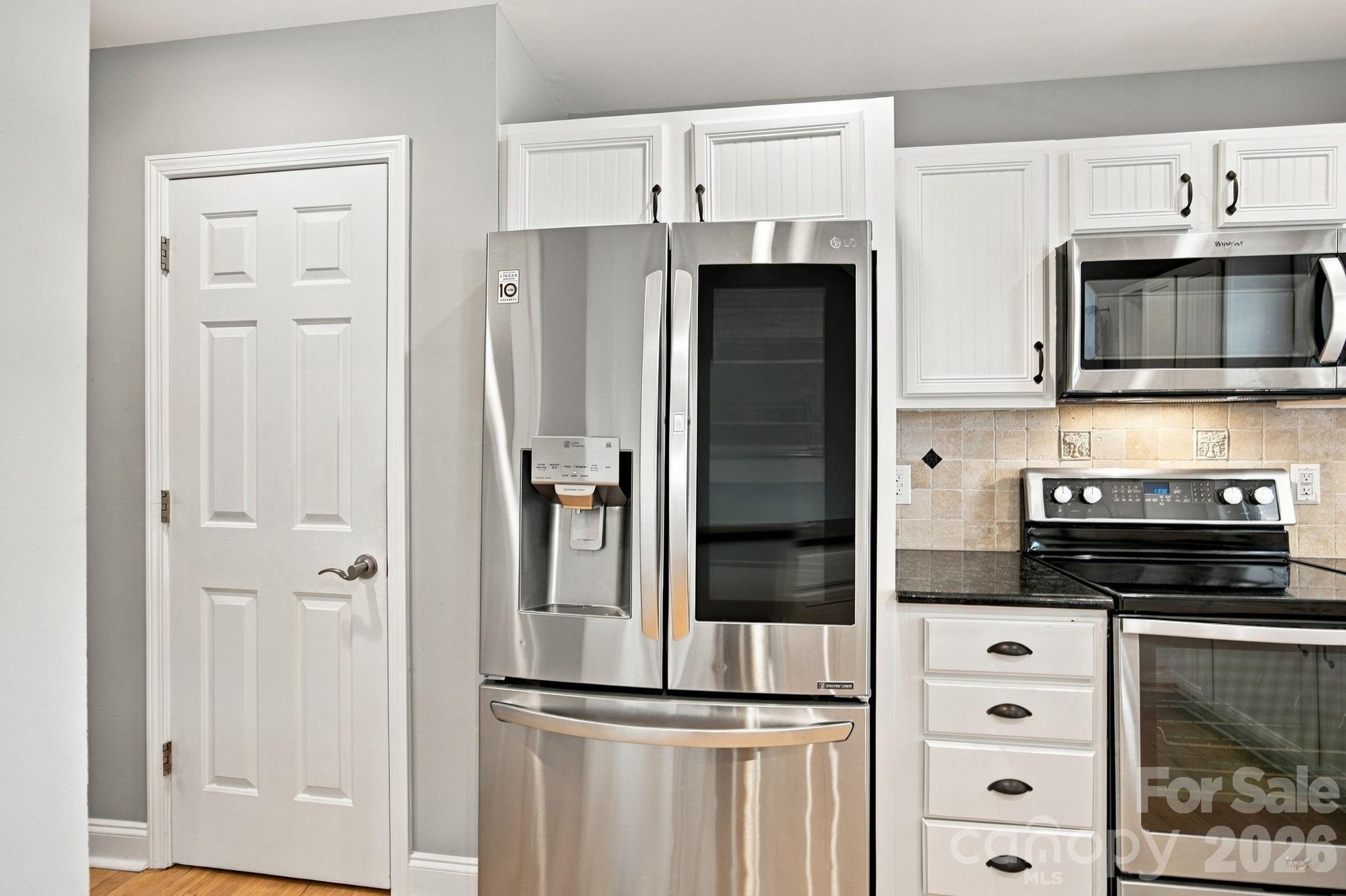Single Family Residence at 122 Wood Duck Loop, Mooresville, photo 25 of 48