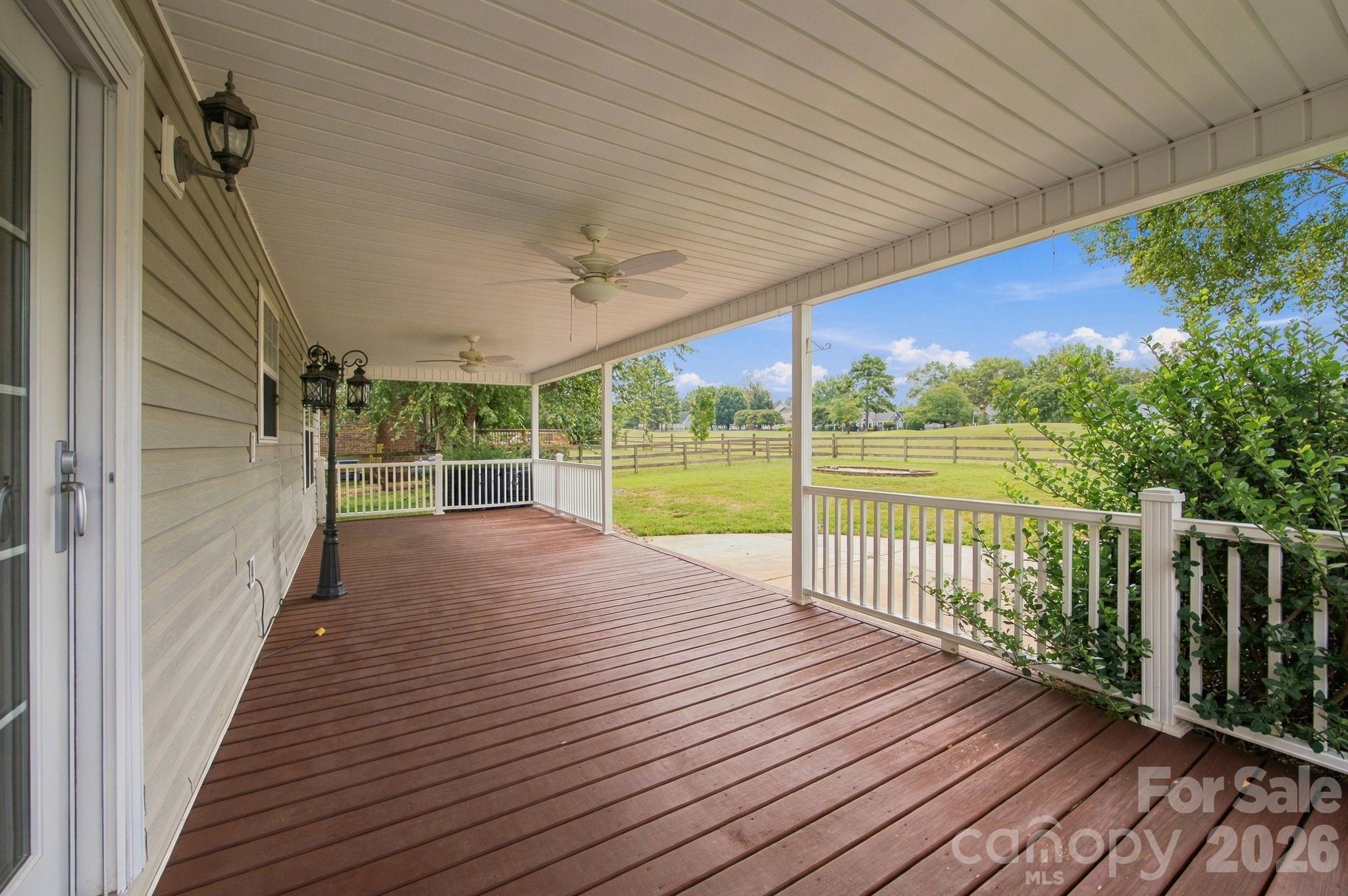 Single Family Residence at 122 Wood Duck Loop, Mooresville, photo 47 of 48