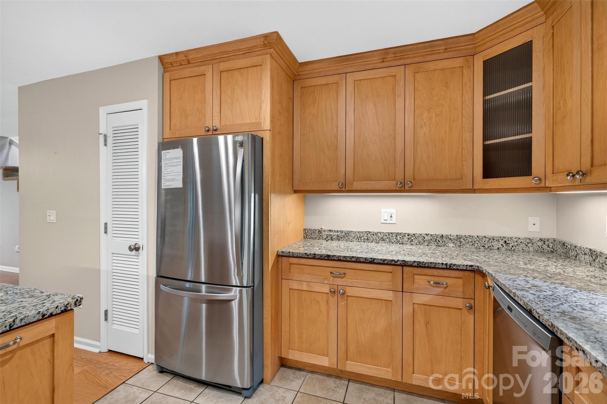 kitchen - 18A Cedarwood Trail, Asheville