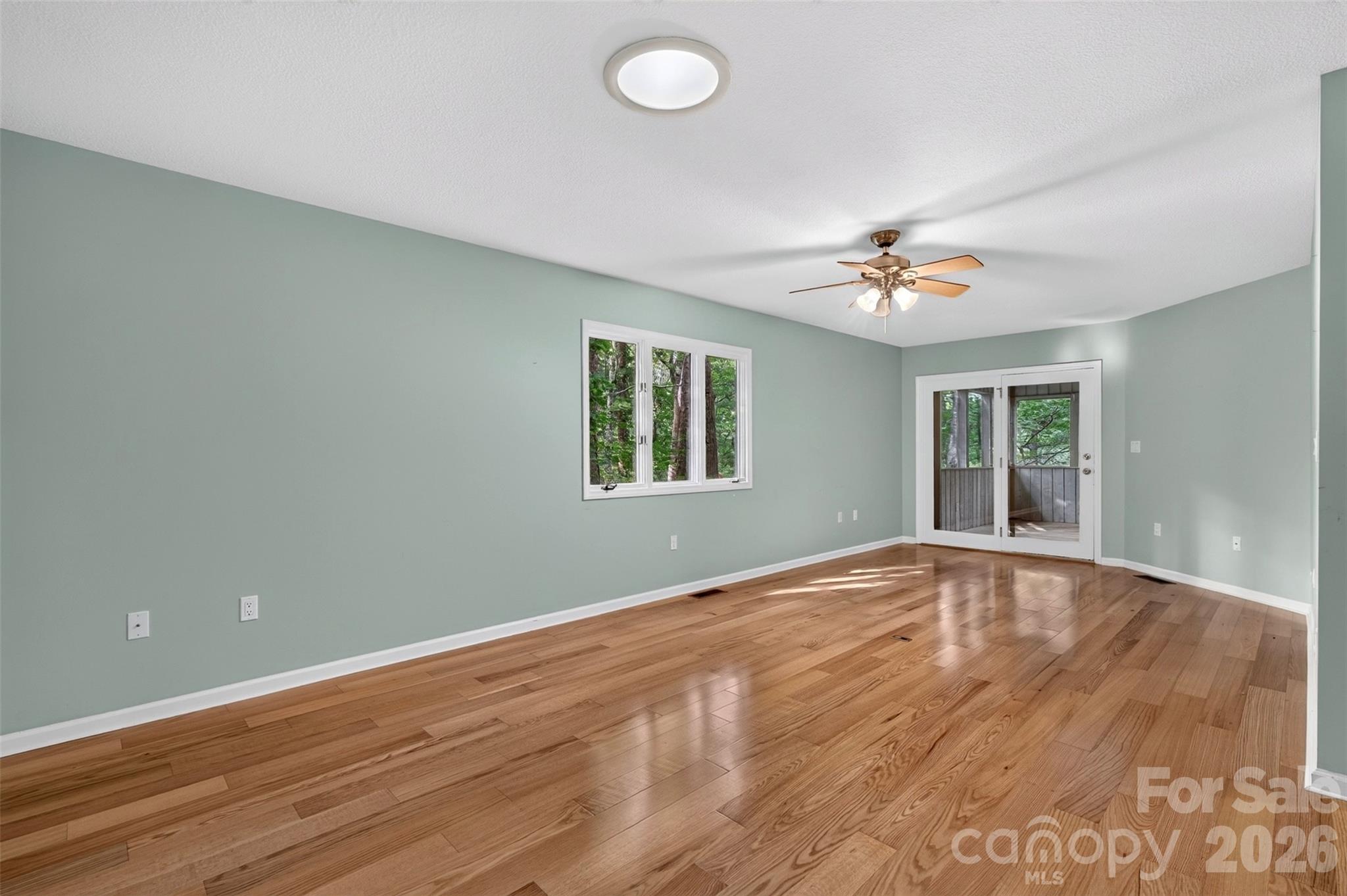 Large bedroom or second living room with access to screened in porch - 18A Cedarwood Trail, Asheville