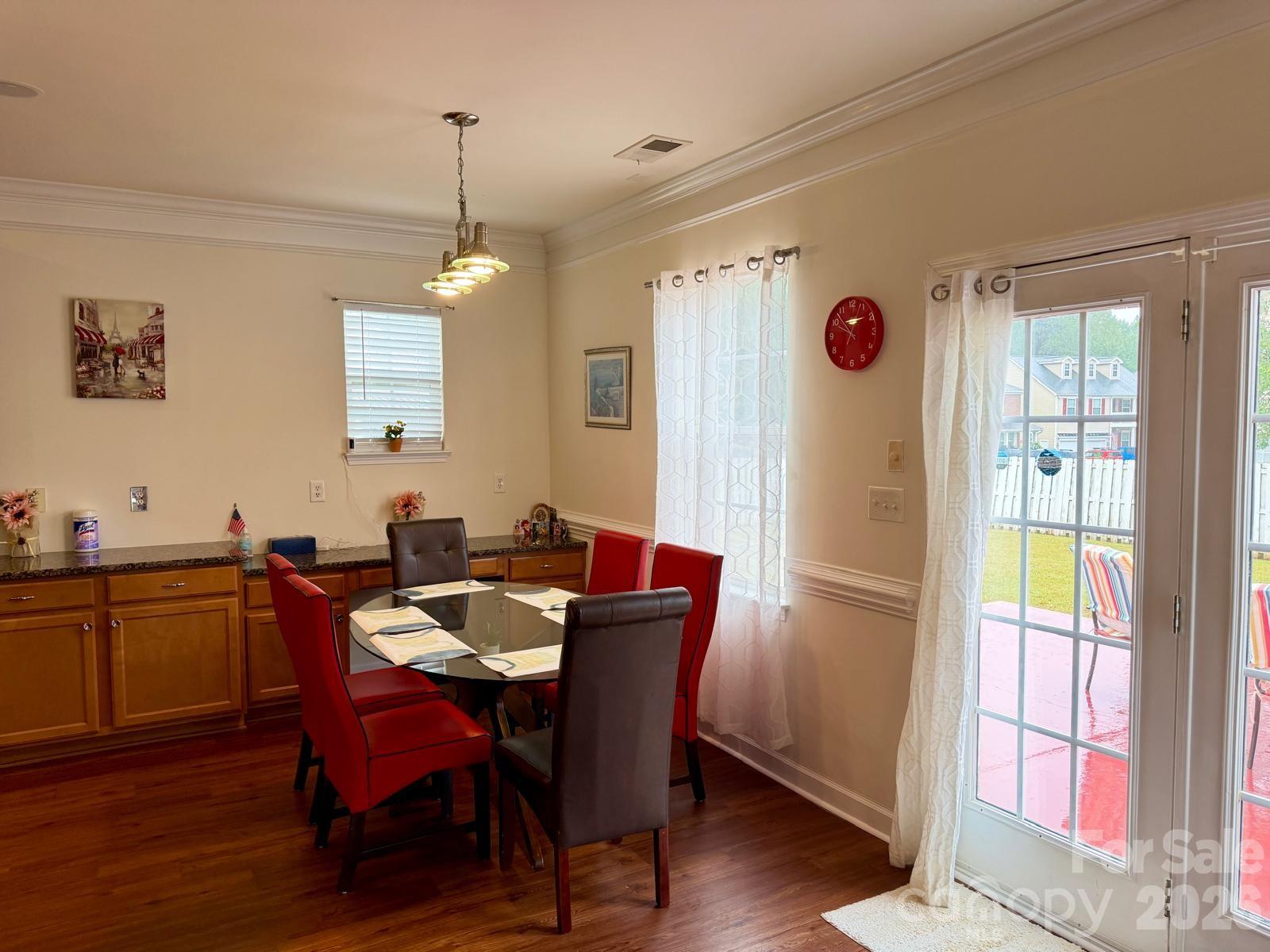 Breakfast - 6603 Burkwood Court, Harrisburg