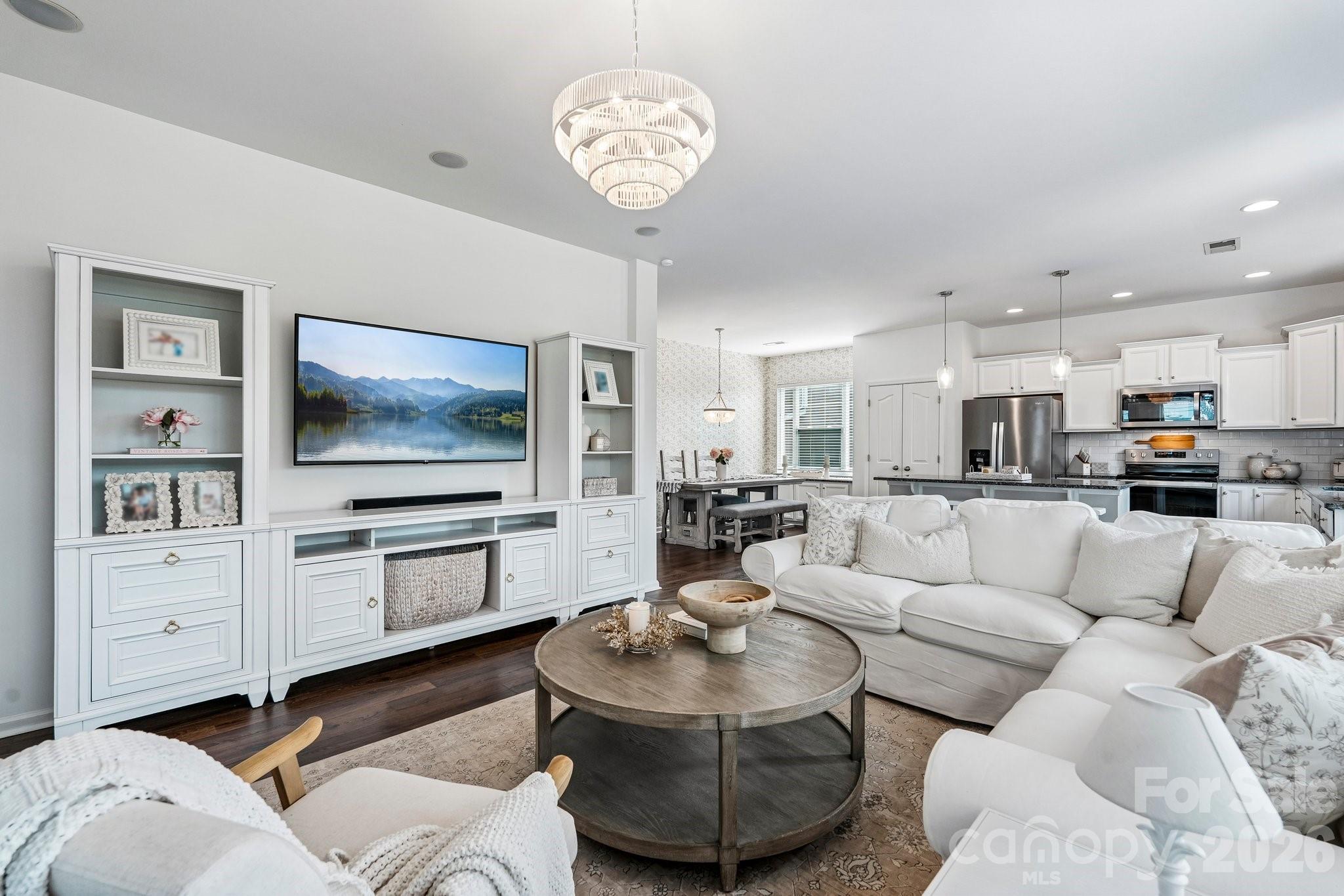 Single Family Residence at 10341 Fresh Water Court, Concord, photo 9 of 45