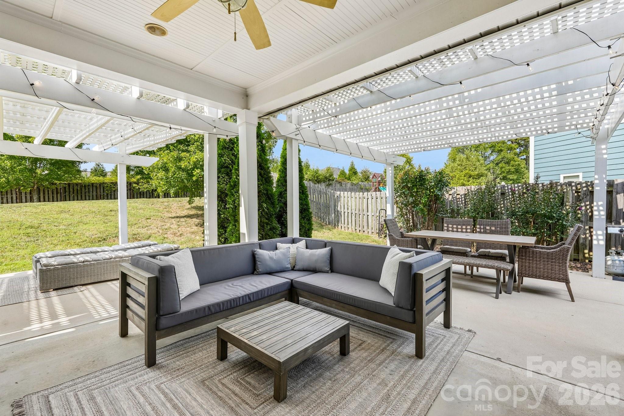 Single Family Residence at 10341 Fresh Water Court, Concord, photo 40 of 45