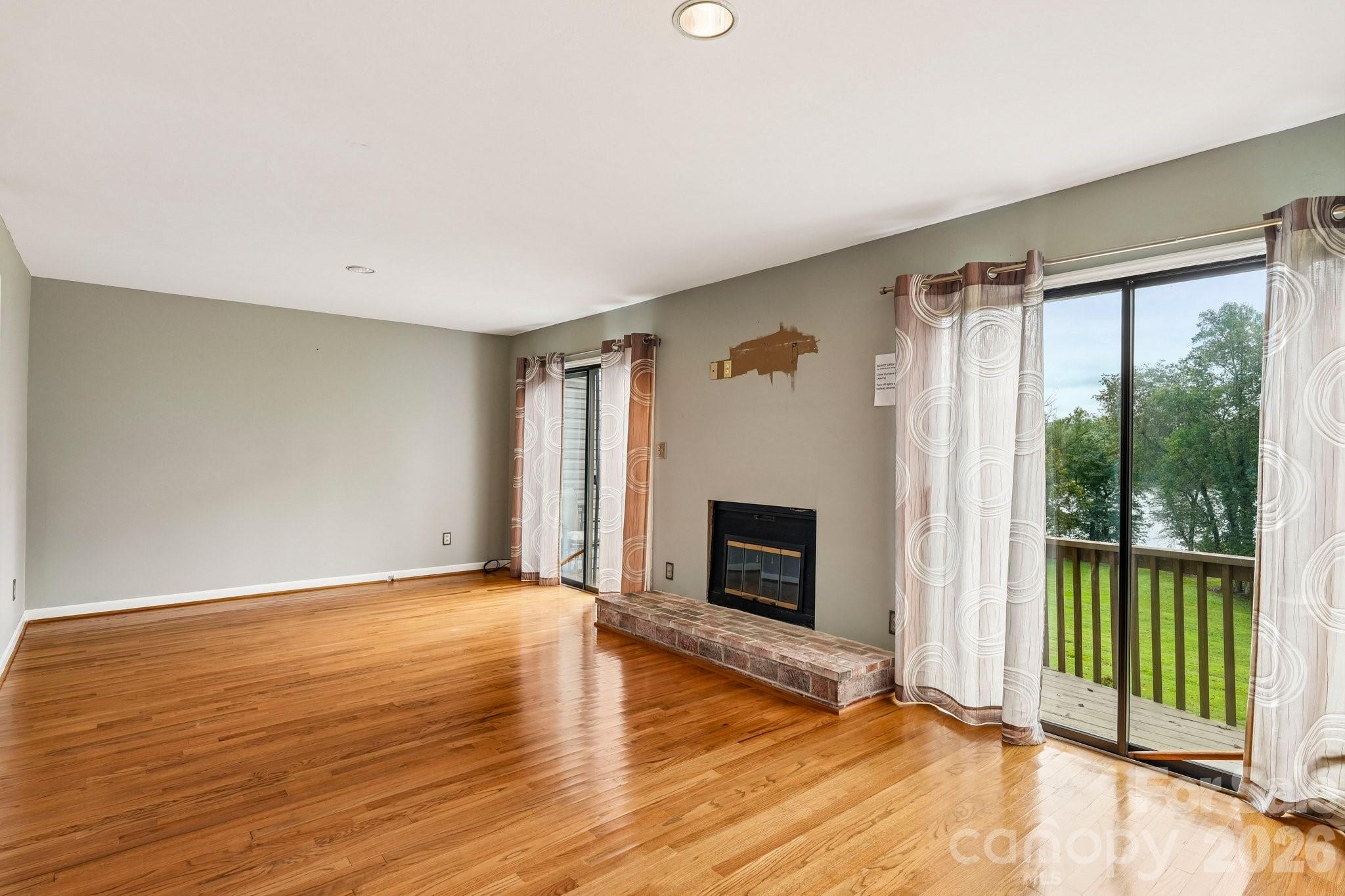 Townhouse at 5182 Corbin Lane, Hickory, photo 15 of 41