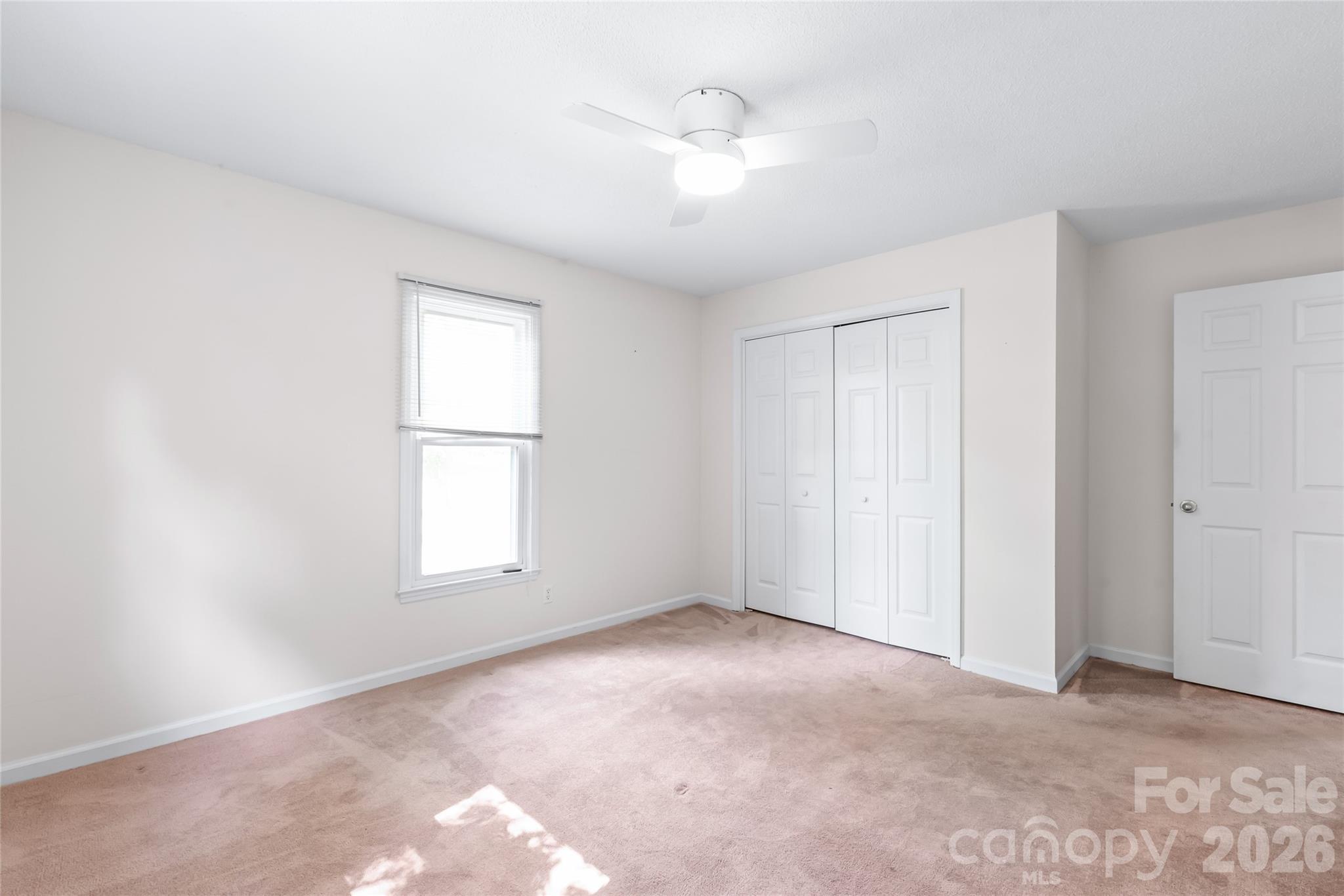 Single Family Residence at 1011 Robin Lane, Rock Hill, photo 17 of 41