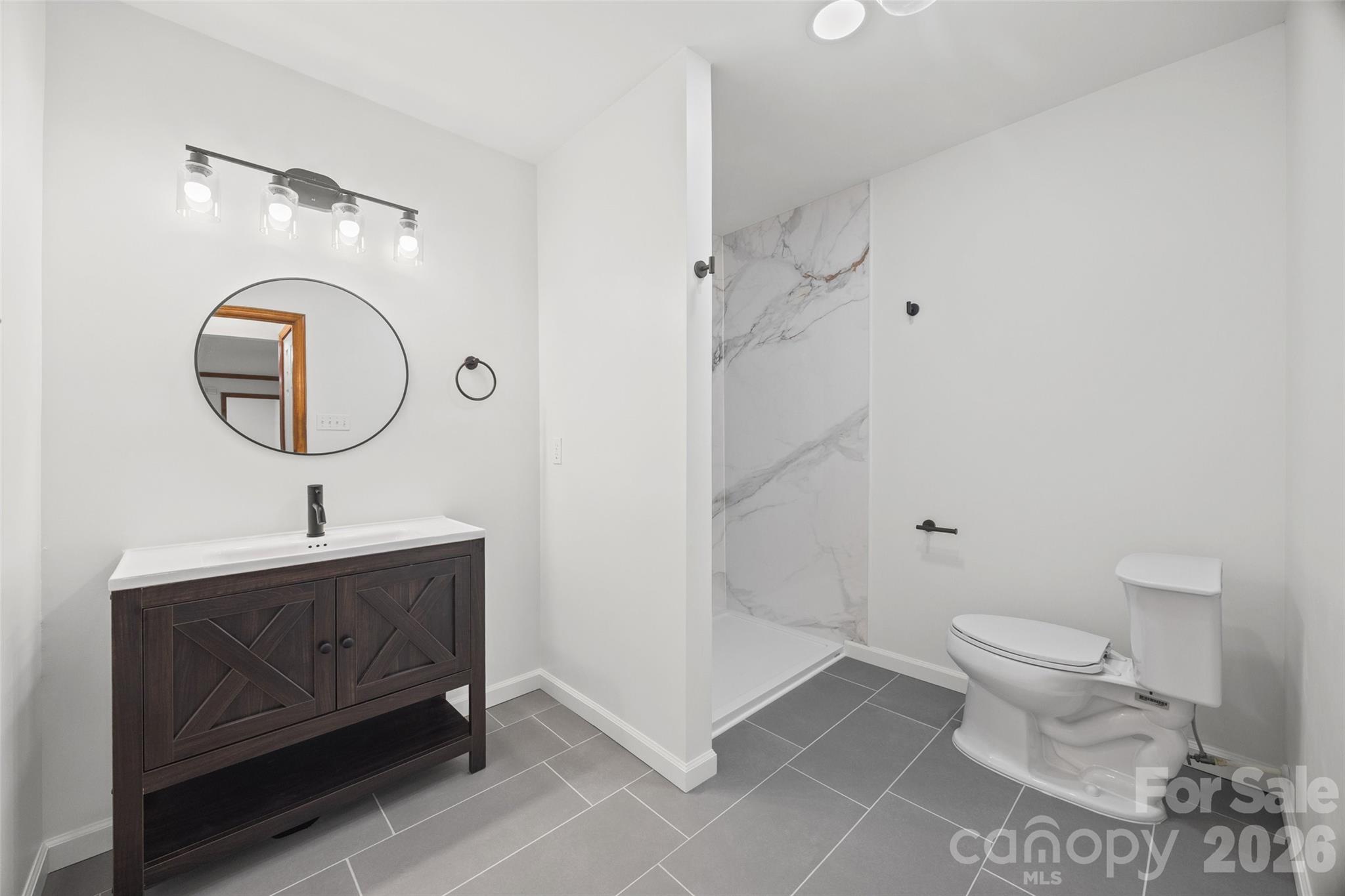 Full Bath - 281 Schoolside Drive, Rock Hill