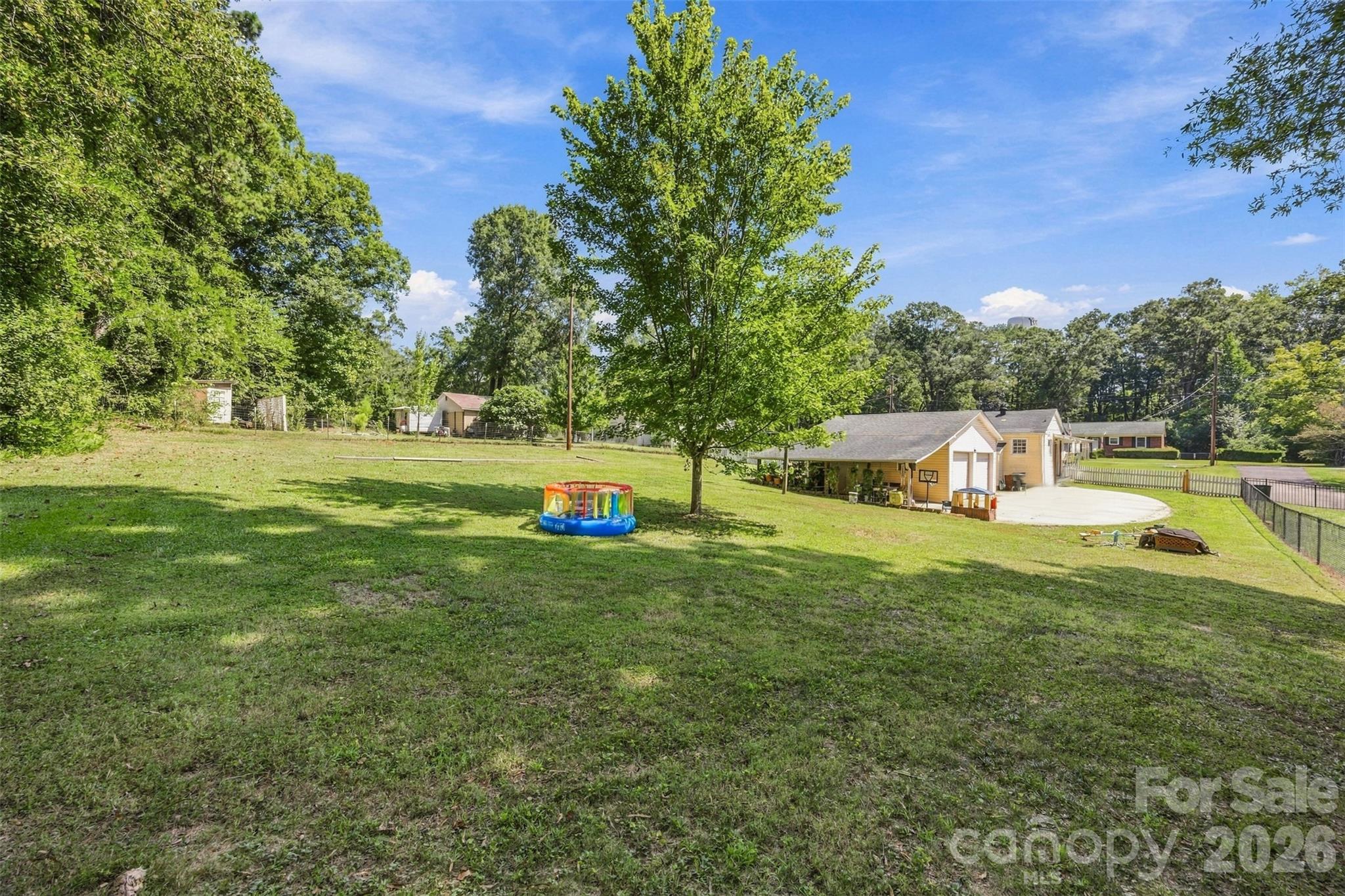 Single Family Residence at 222 Wiley Avenue, York, photo 26 of 39