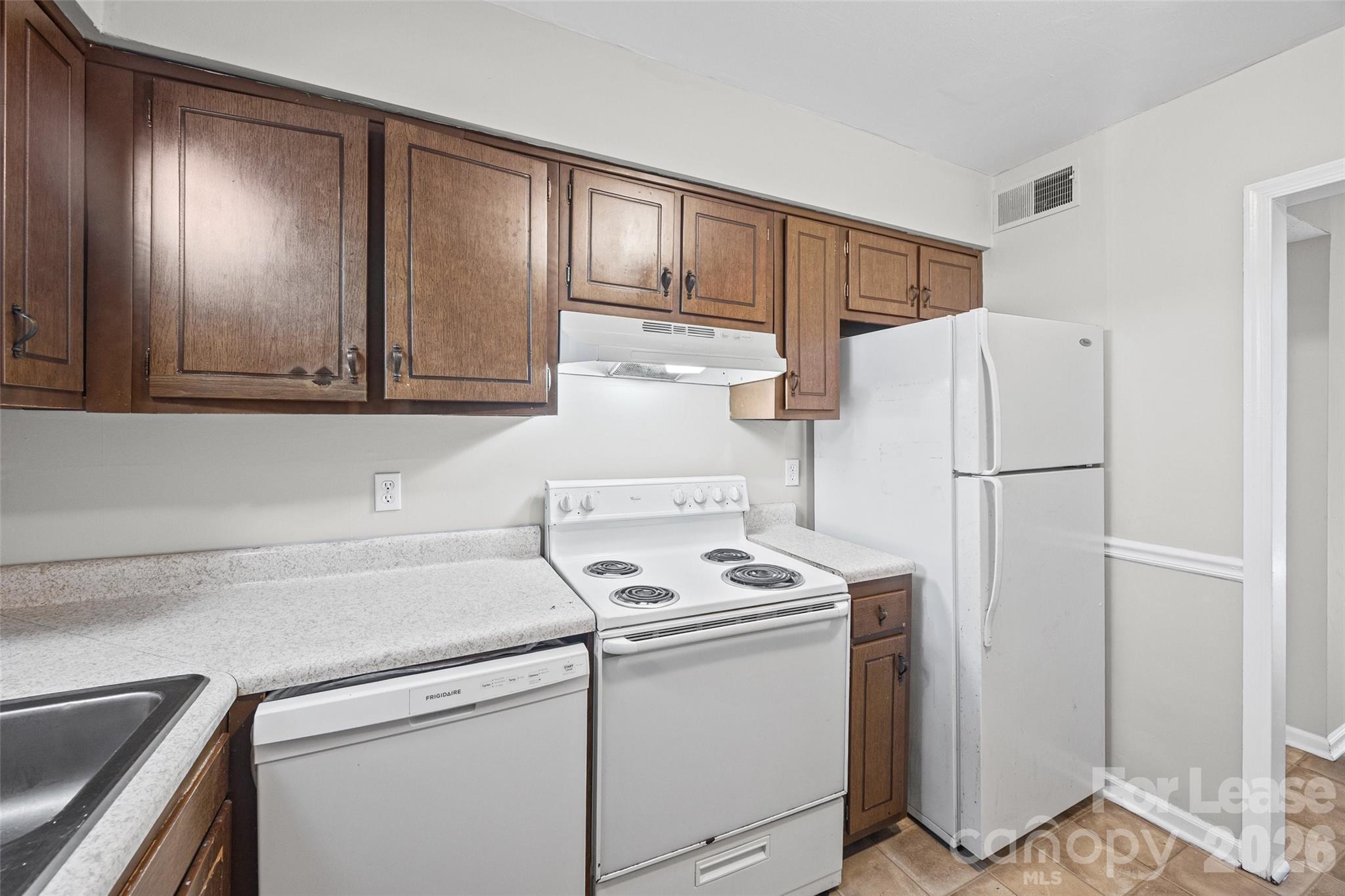 Condominium at 5805 Hunting Ridge Lane, Charlotte, photo 11 of 22