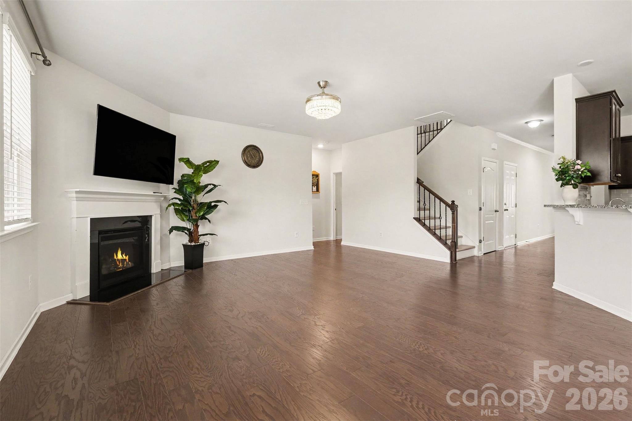 Single Family Residence at 14010 Bordley Place, Huntersville, photo 9 of 47