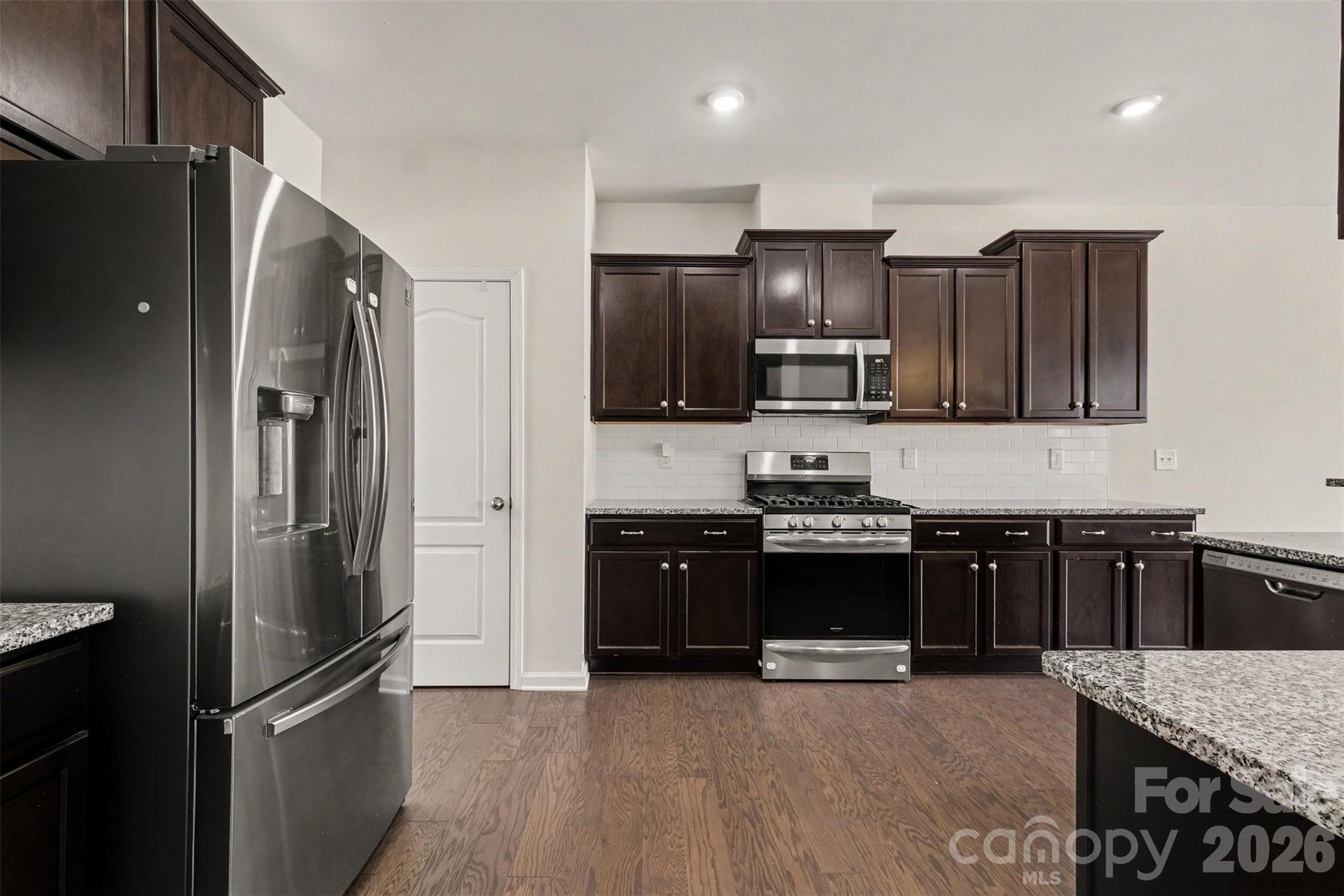 Single Family Residence at 14010 Bordley Place, Huntersville, photo 15 of 47