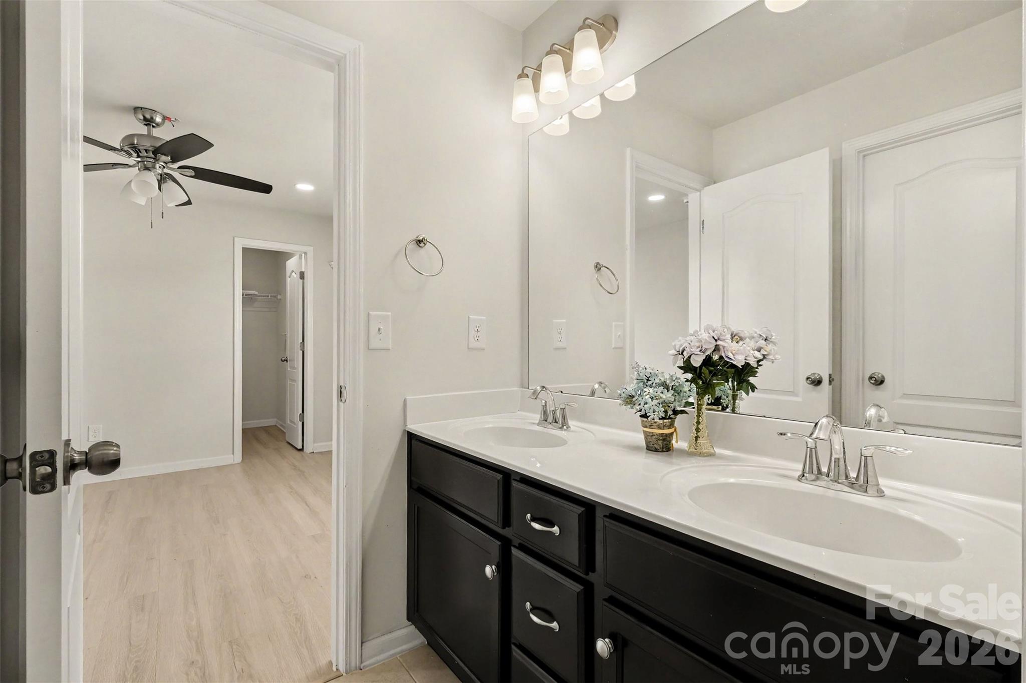 Single Family Residence at 14010 Bordley Place, Huntersville, photo 37 of 47