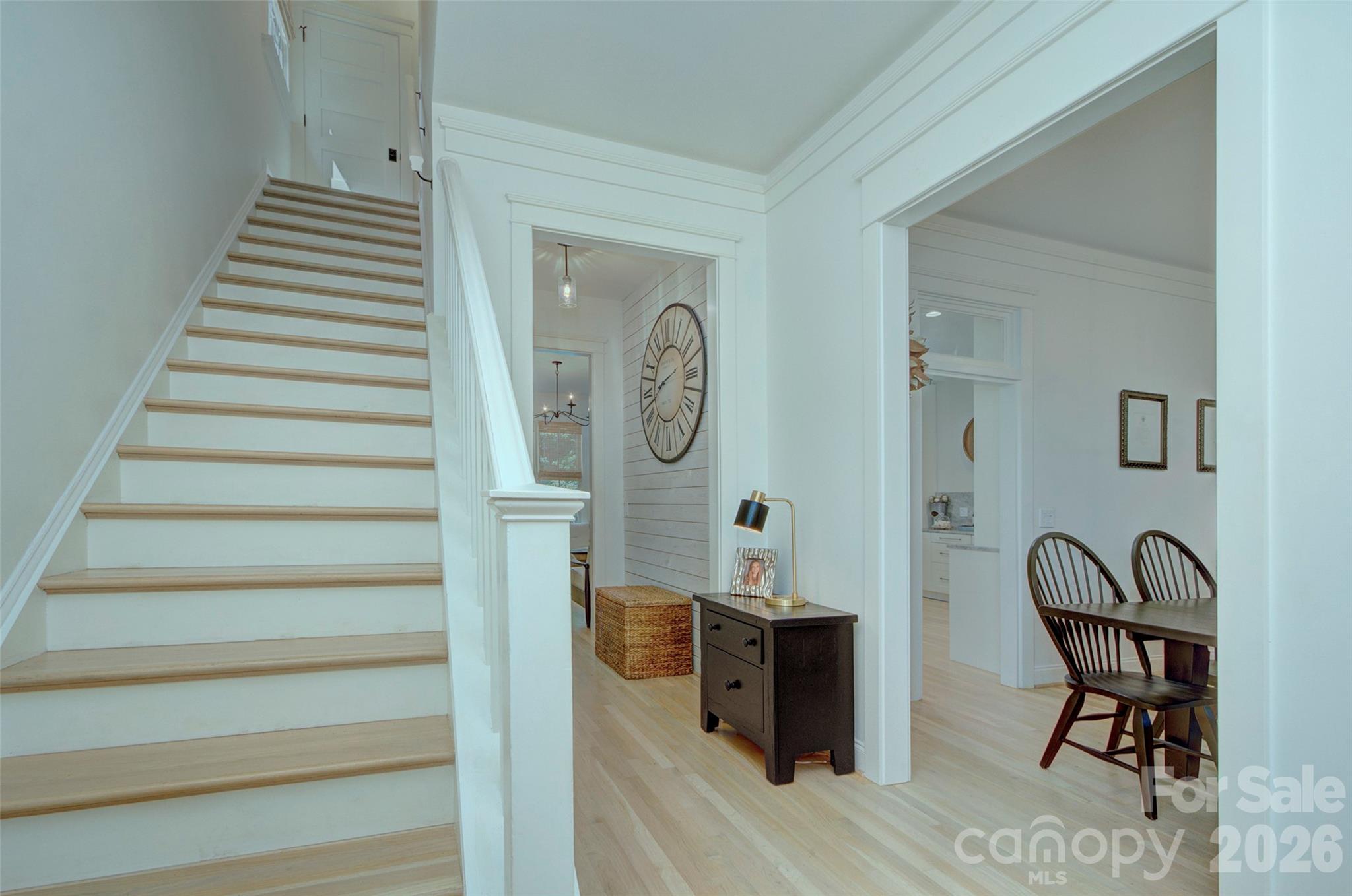 White oak site finished hardwood floors throughout - 2561 Lower Assembly Drive, Fort Mill