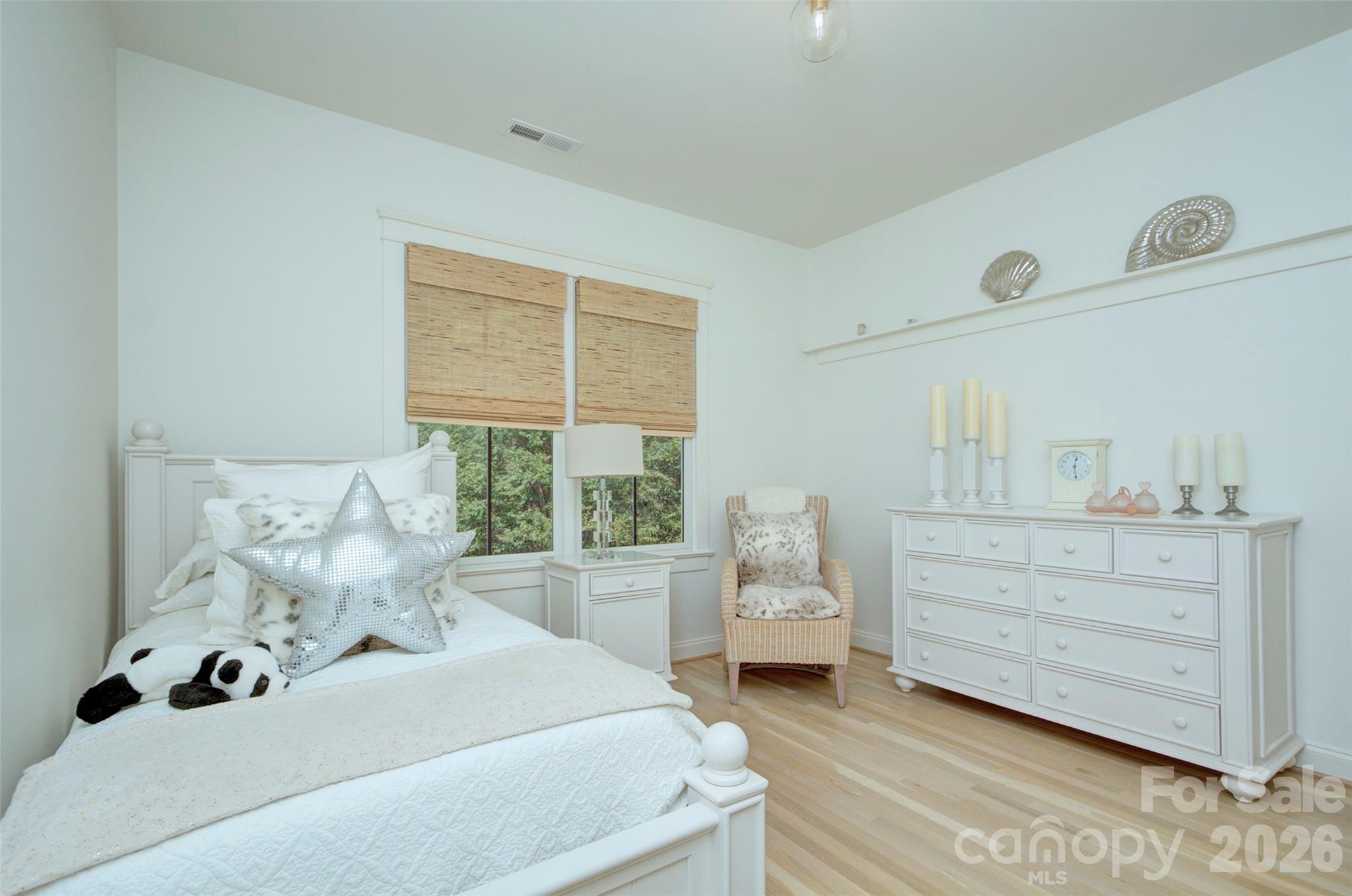 Secondary bedroom with white oak floors - 2561 Lower Assembly Drive, Fort Mill