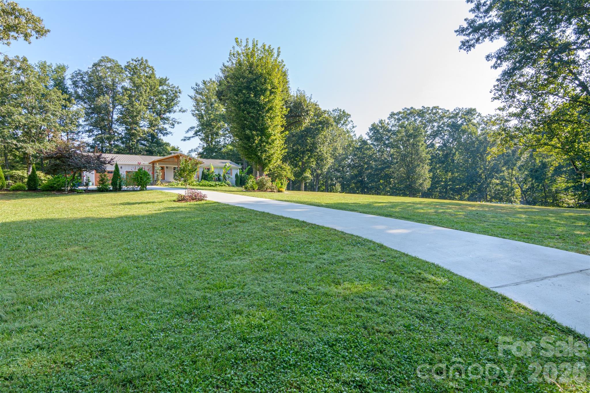 609 Old Mars Hill Highway