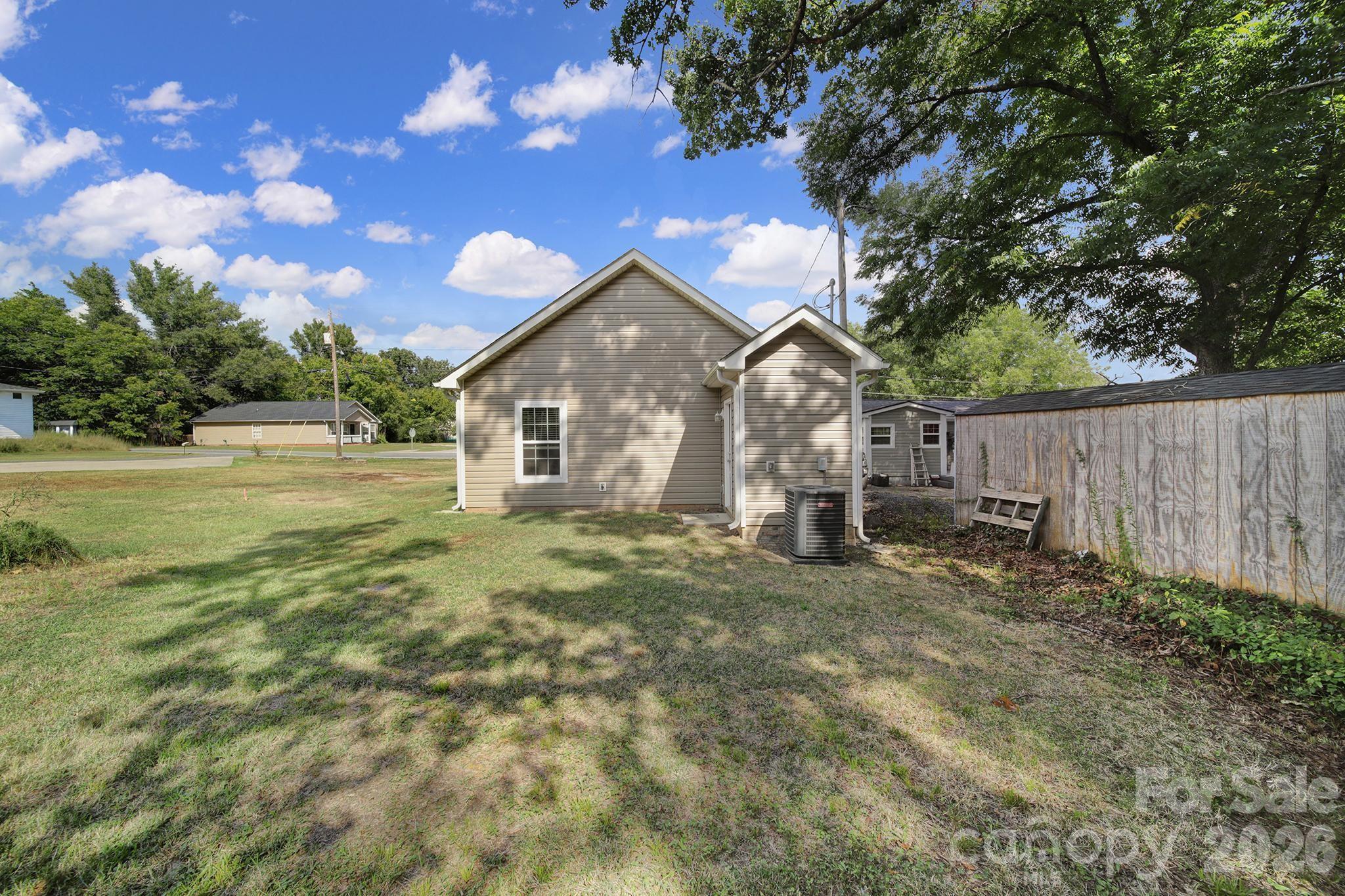 Single Family Residence at 230 Clinton Avenue, Rock Hill, photo 19 of 24