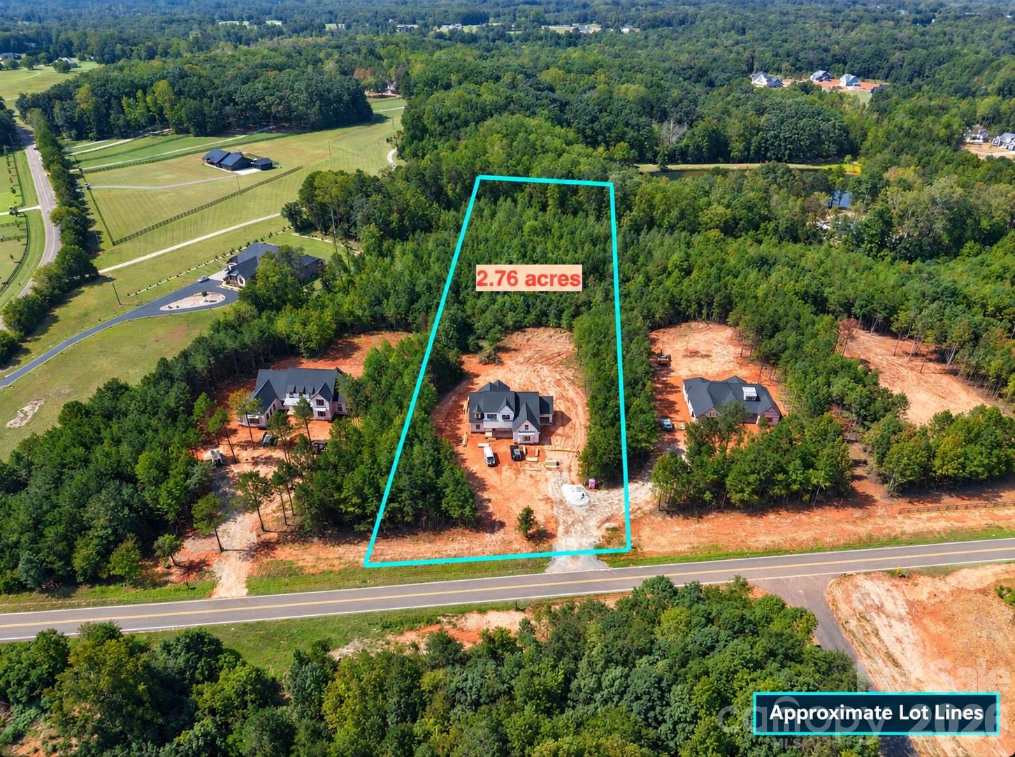 Single Family Residence at 1082 Patrick Road, Gastonia, photo 2 of 27