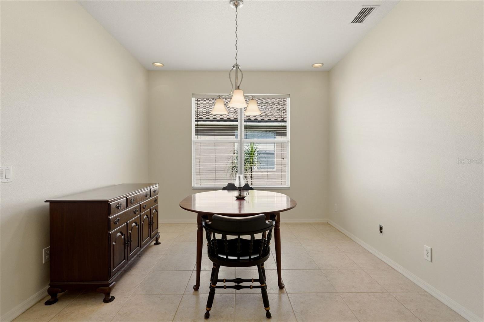 Single Family Residence at 5301 LAUREL OAK CT, NORTH PORT, photo 10 of 61