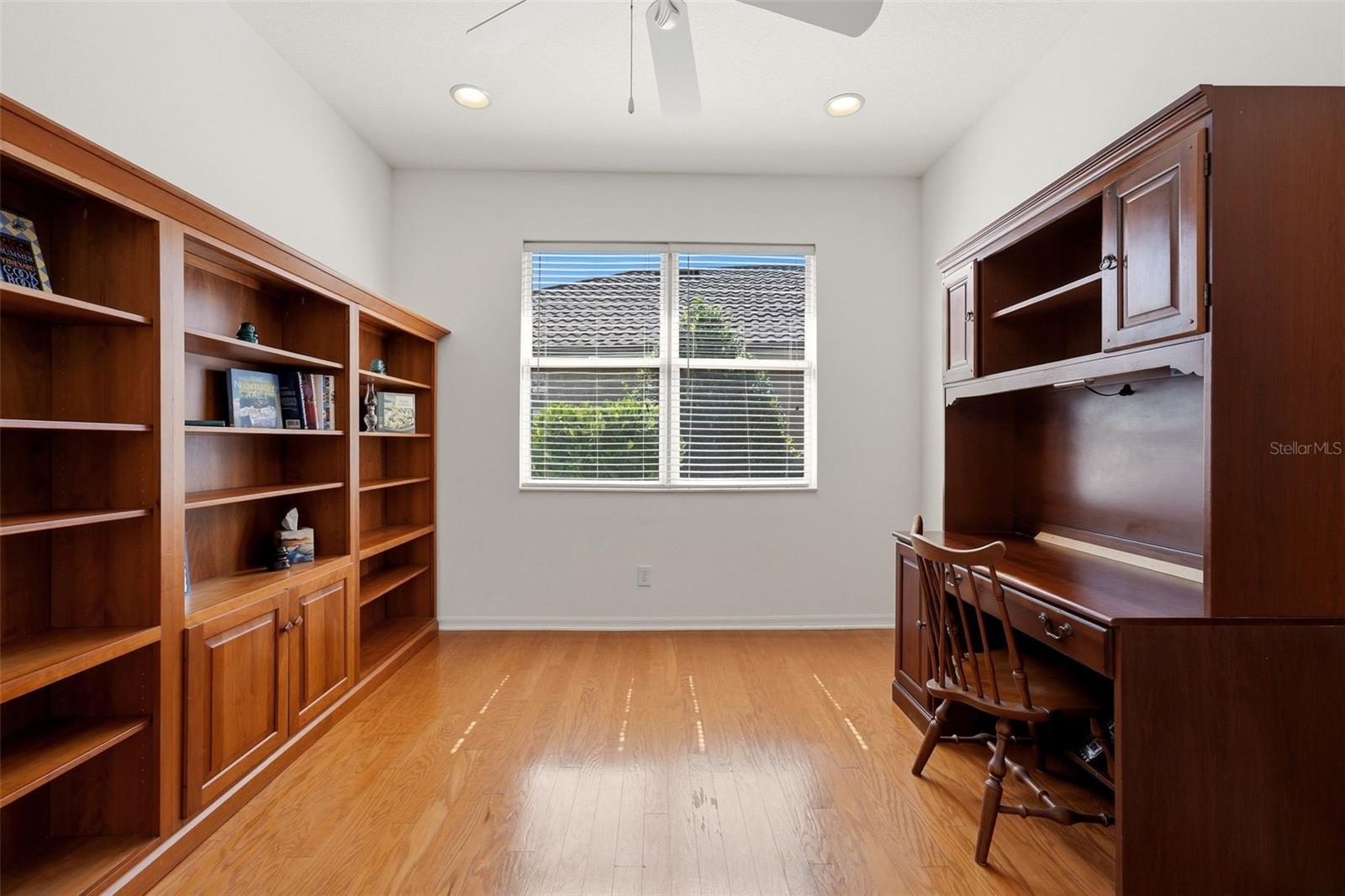 Single Family Residence at 5301 LAUREL OAK CT, NORTH PORT, photo 23 of 61