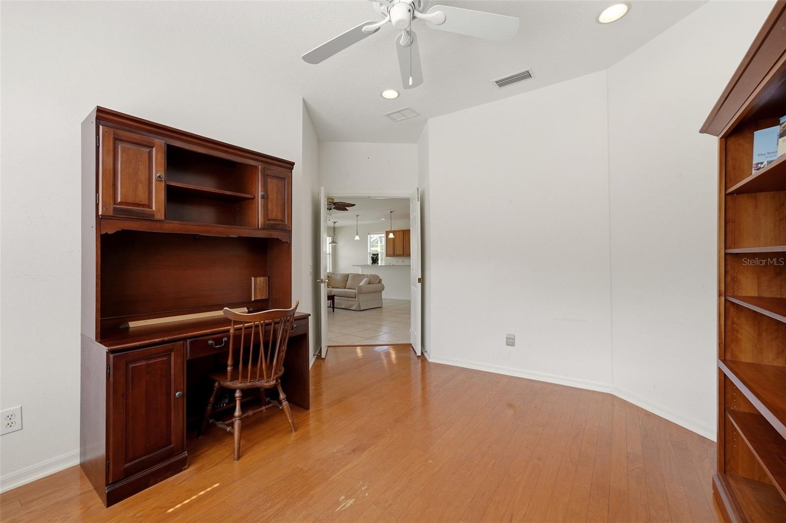 Single Family Residence at 5301 LAUREL OAK CT, NORTH PORT, photo 24 of 61