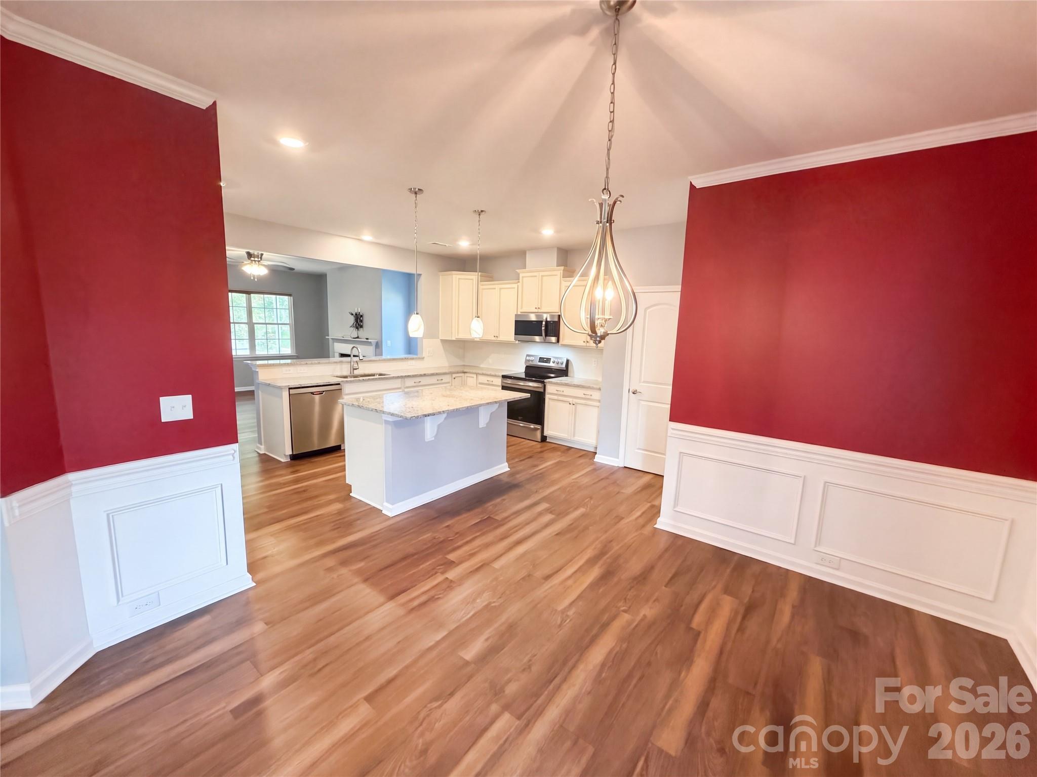 Single Family Residence at 2019 Trindle Vine Lane, Waxhaw, photo 8 of 25