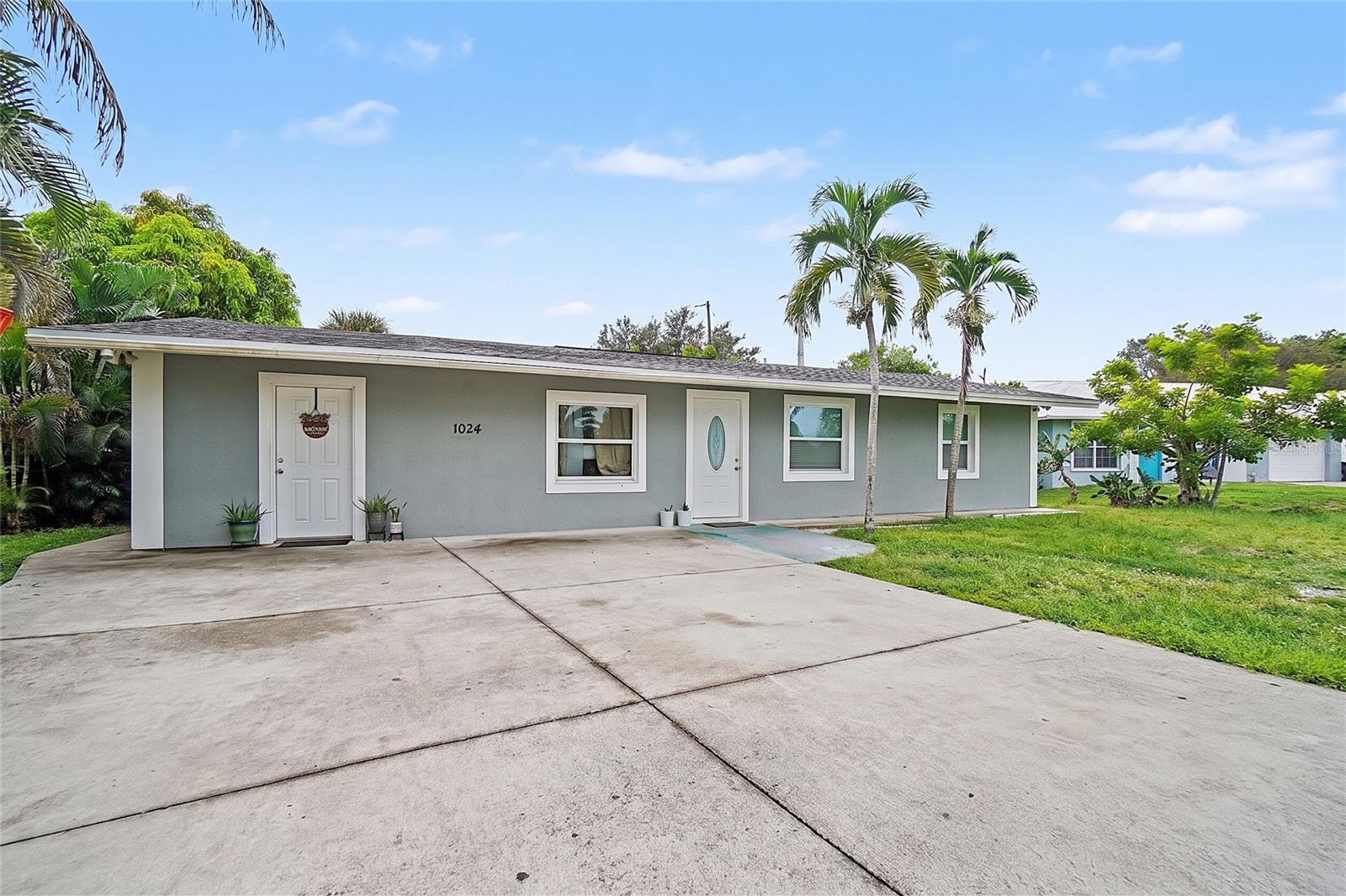 1024 S ALHAMBRA CIR