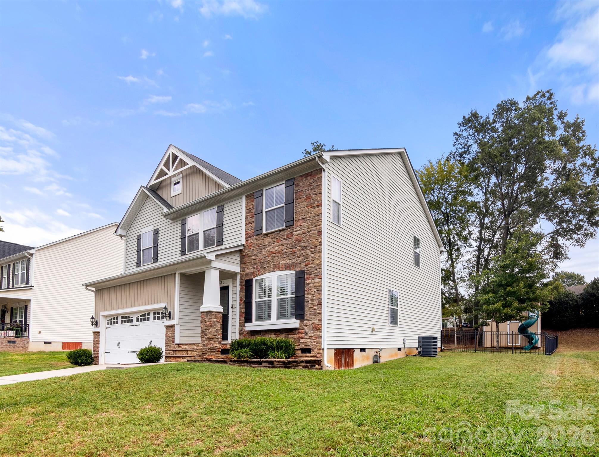 Single Family Residence at 338 Lorraine Road, Fort Mill, photo 3 of 43