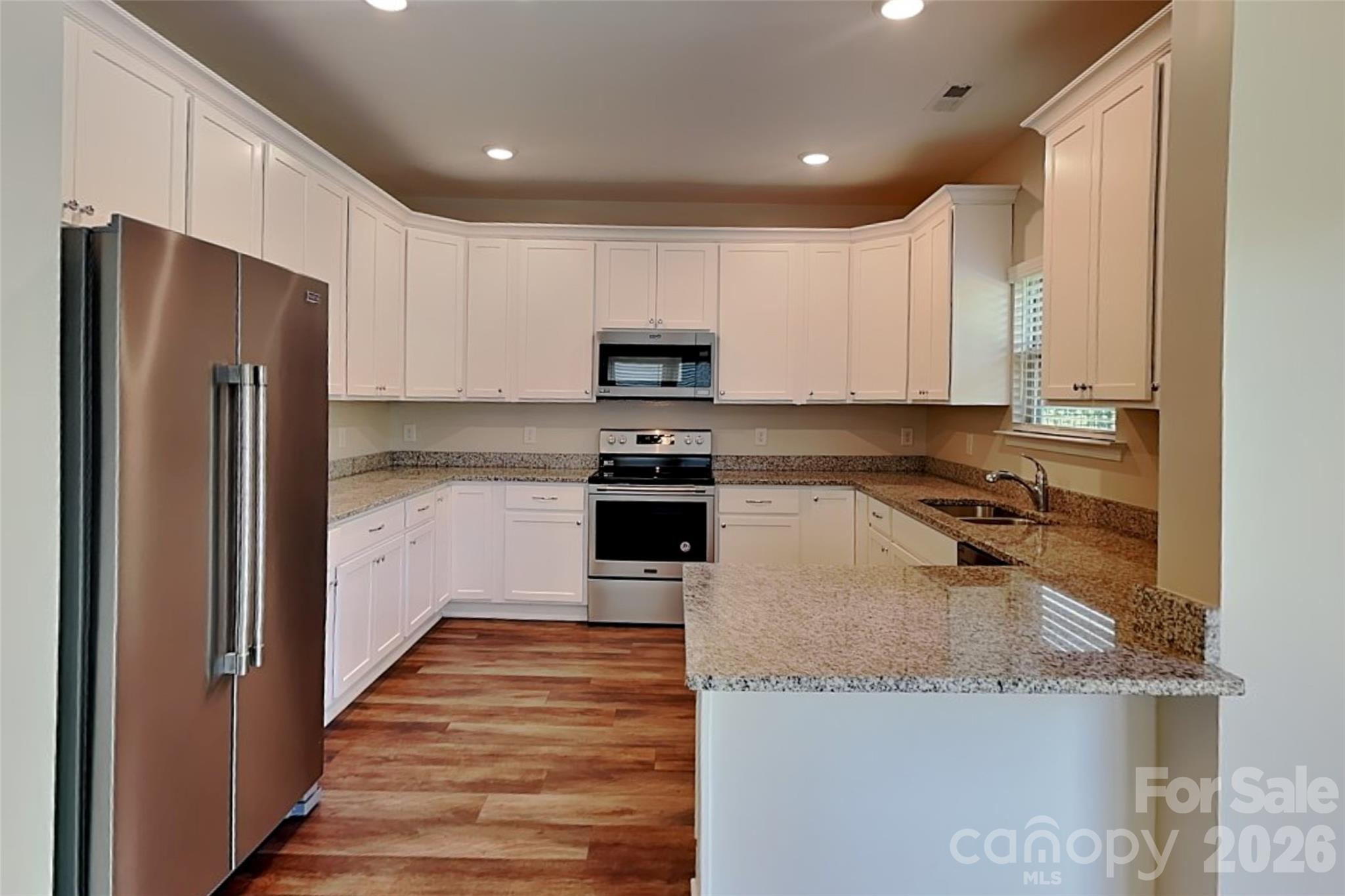 Single Family Residence at 471 Hager Lake Road, Mooresville, photo 4 of 20