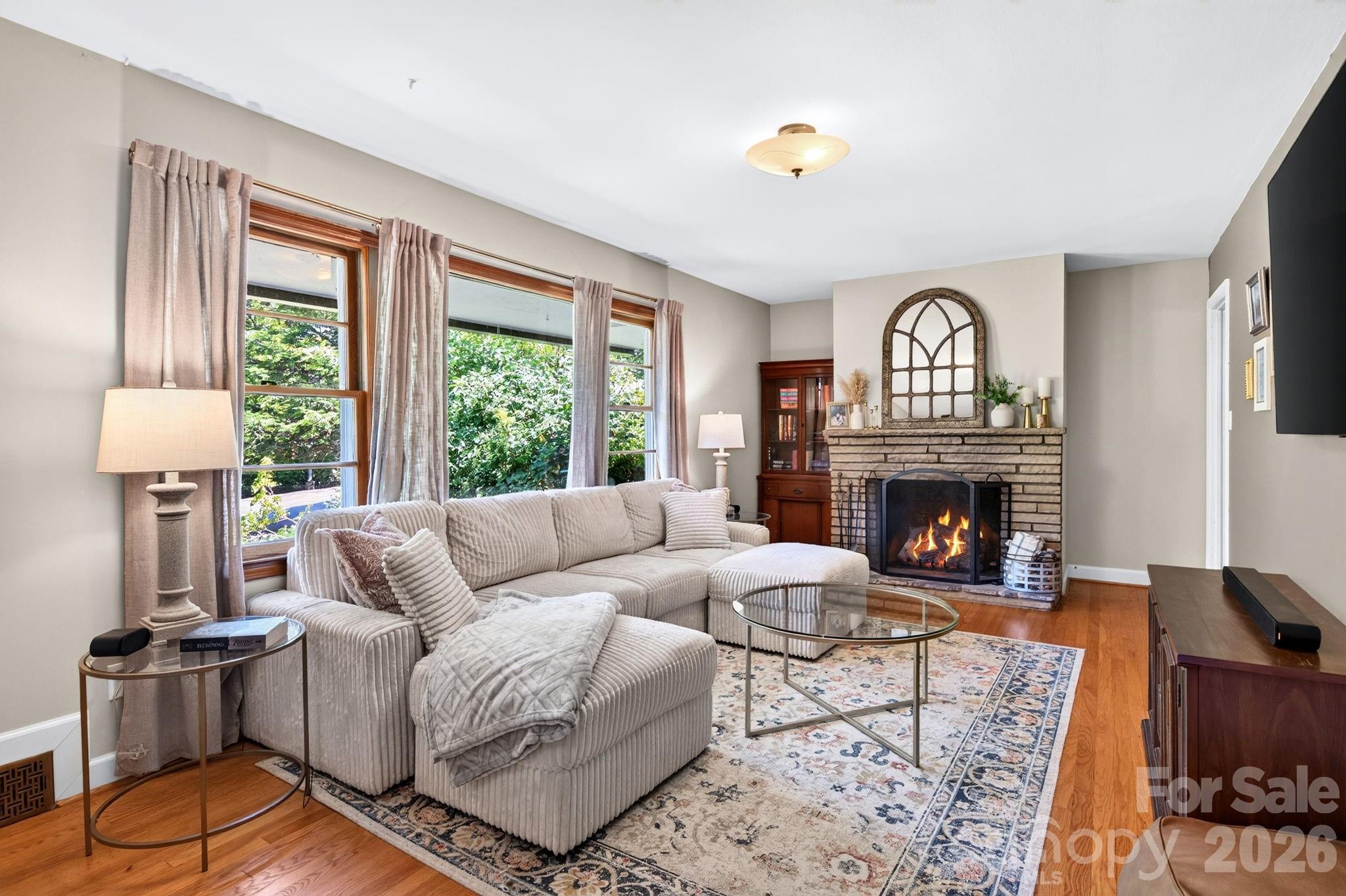 An updated 2BR/2BBA home with character and personality - 109 Wilshire Drive, Asheville