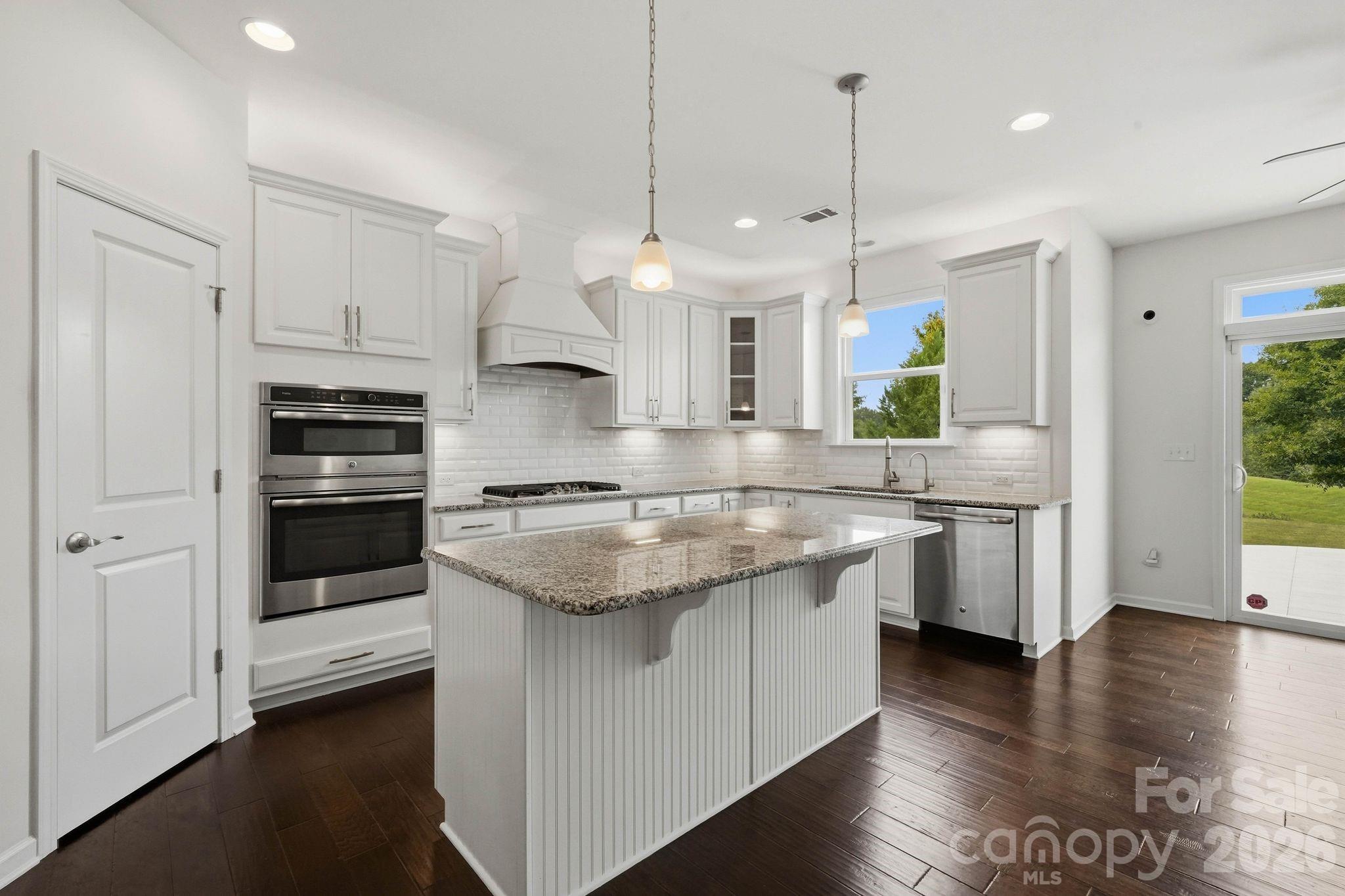 Spacious Kitchen with Step in Pantry - 108 Heron Cove Loop, Mooresville