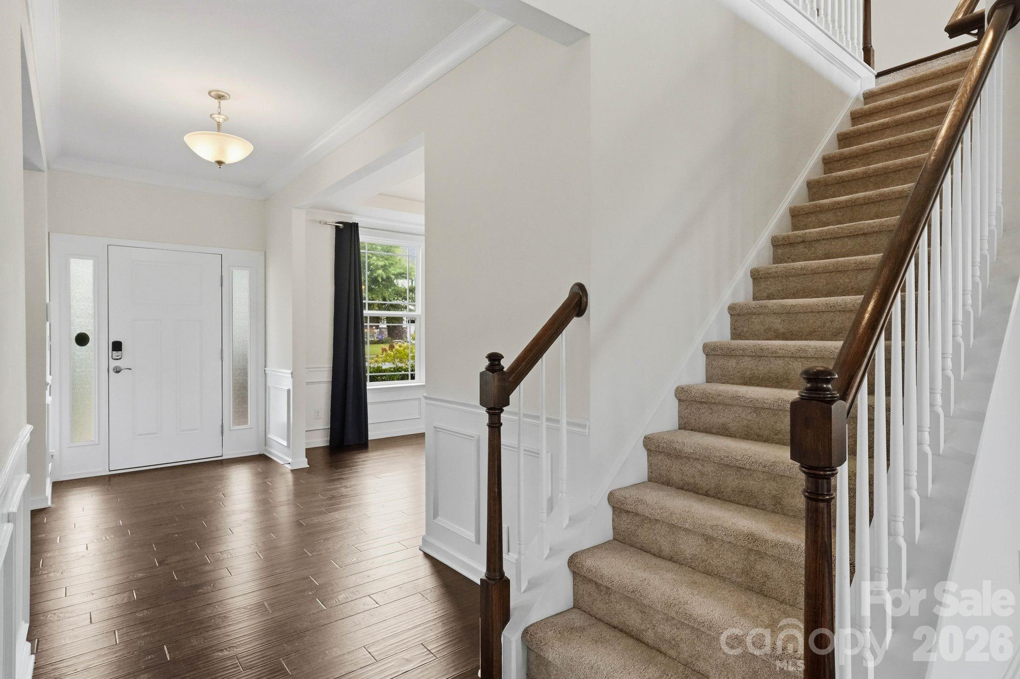 Single Family Residence at 108 Heron Cove Loop, Mooresville, photo 20 of 47