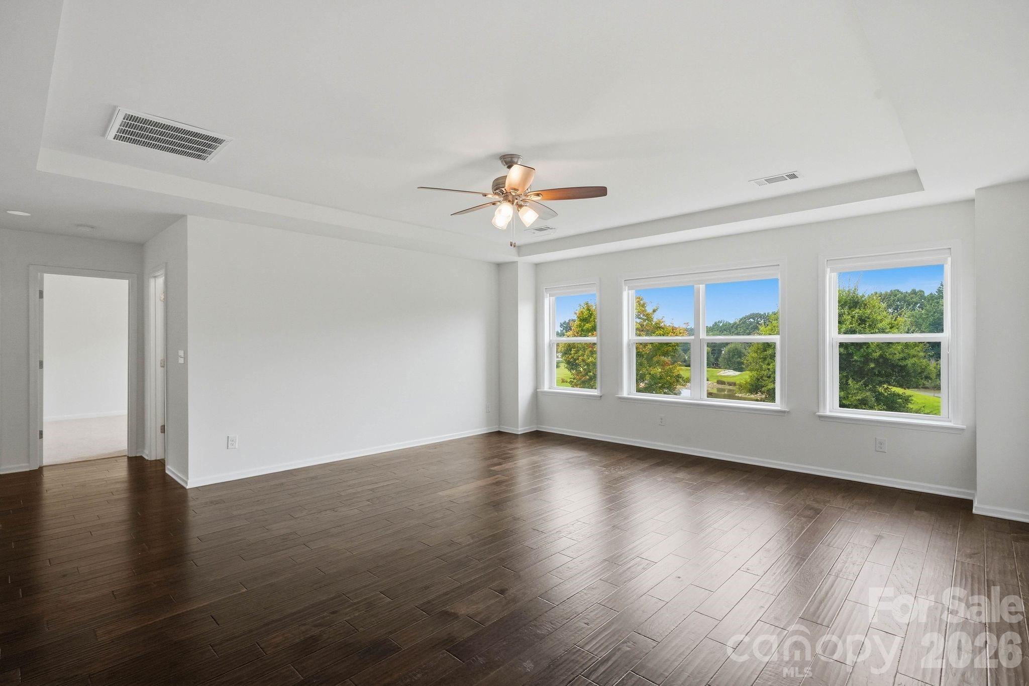 Loft/Bonus Room - 108 Heron Cove Loop, Mooresville