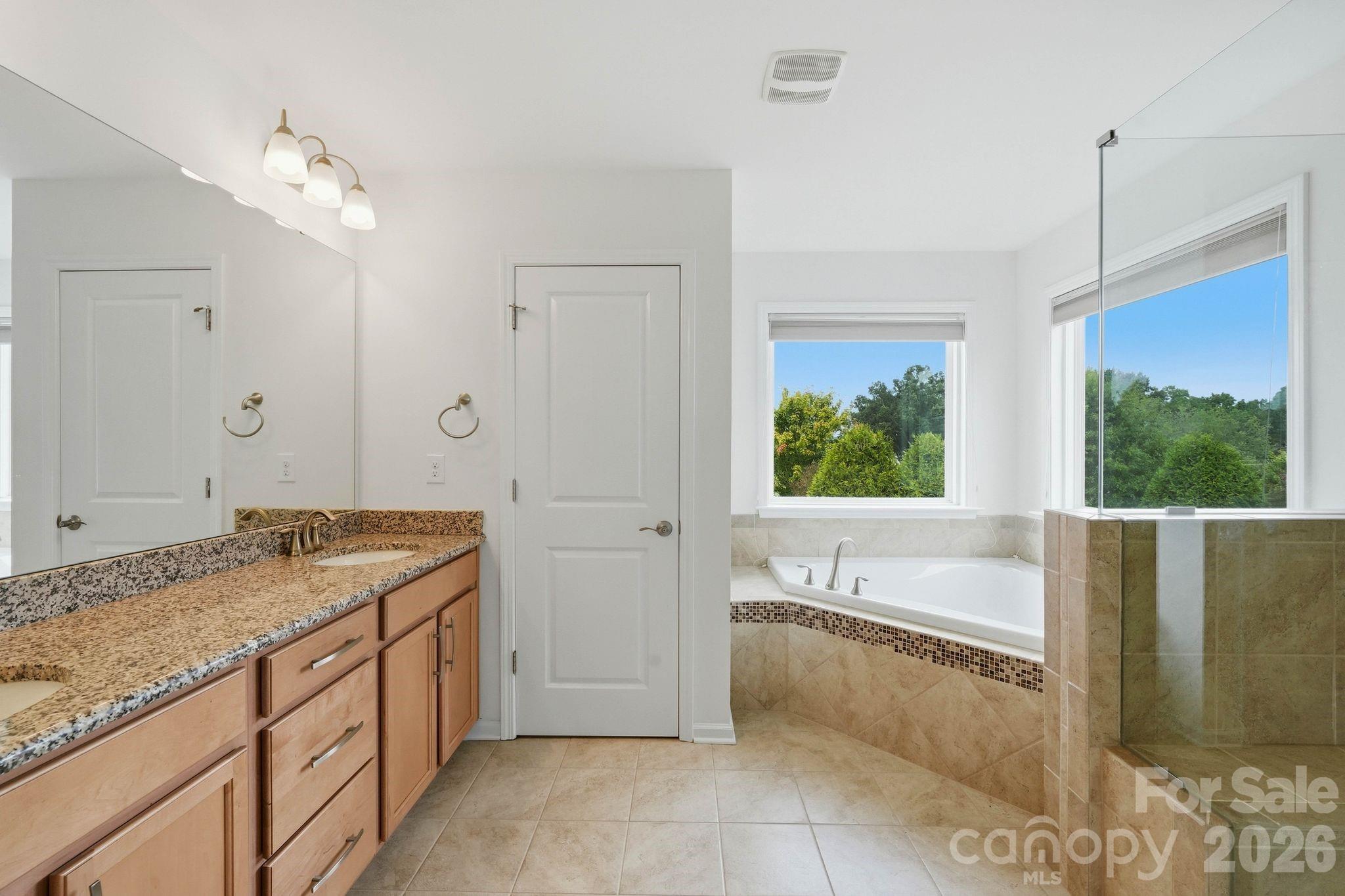 Single Family Residence at 108 Heron Cove Loop, Mooresville, photo 32 of 47