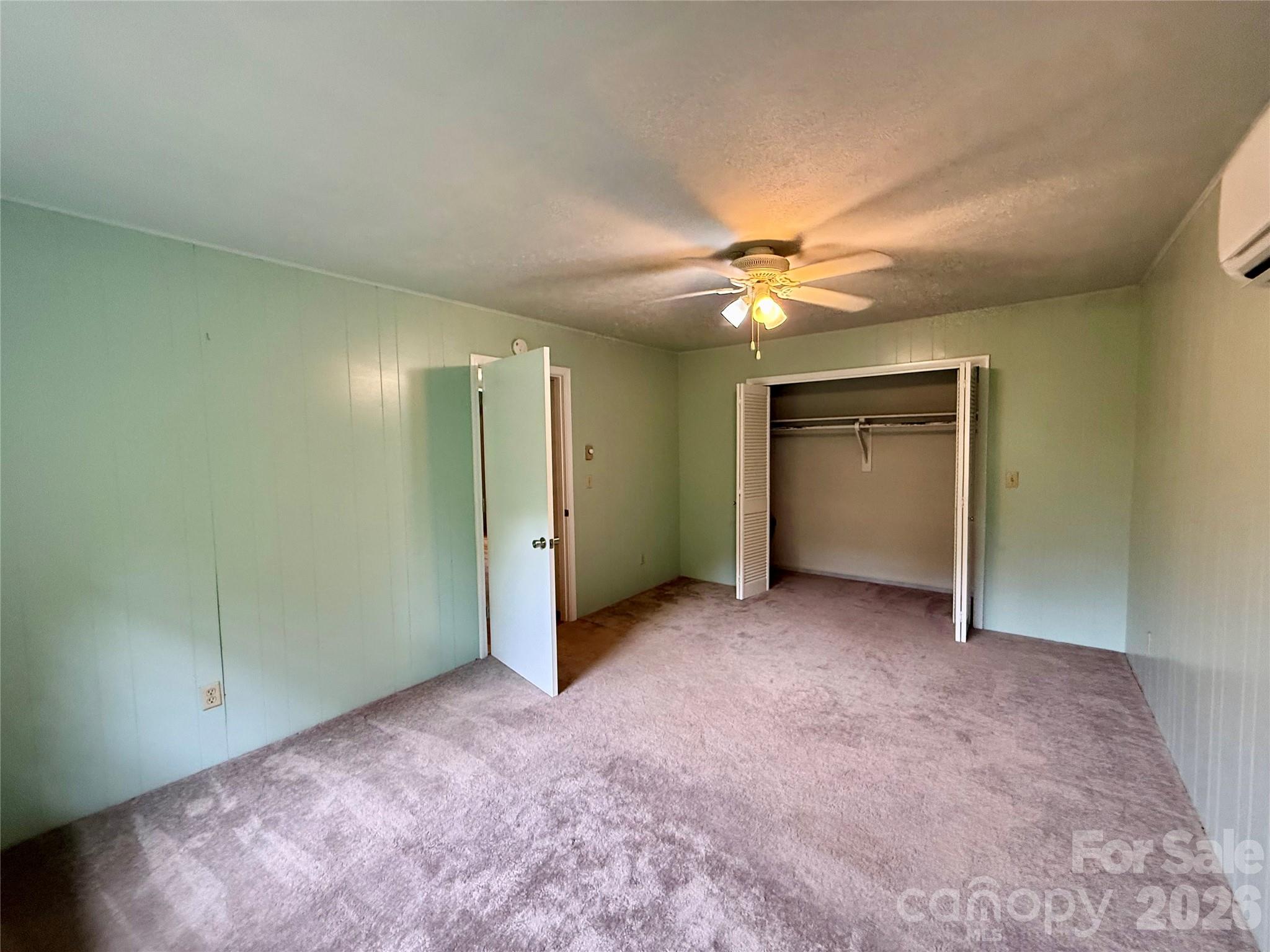 Condominium at 30 Lakemont Cottage Trail, Flat Rock, photo 6 of 23