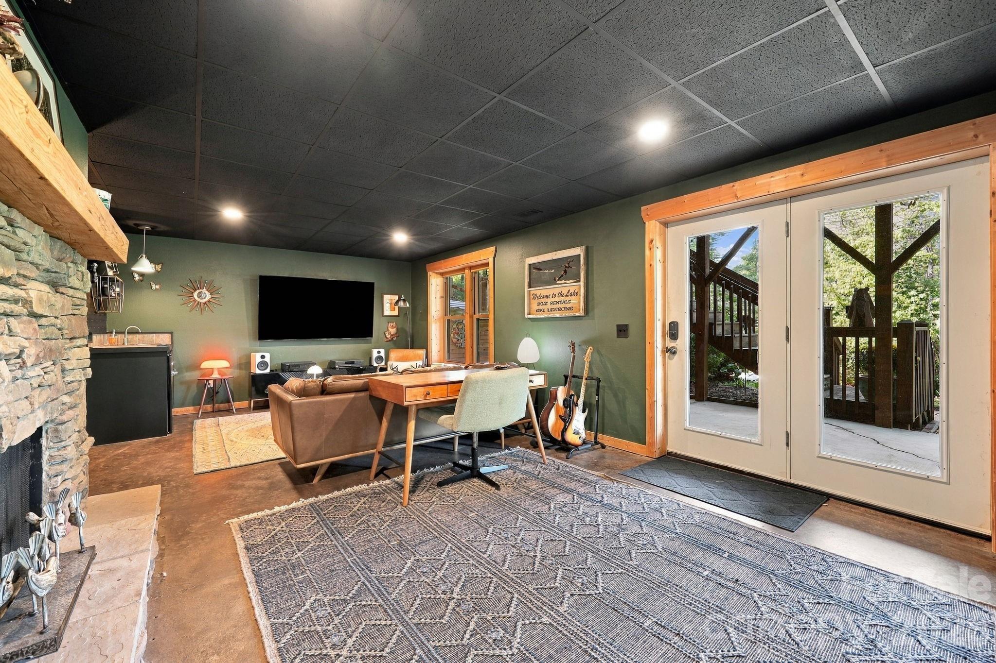 Lower level living area - 132 Falls View Trail, Lake Lure