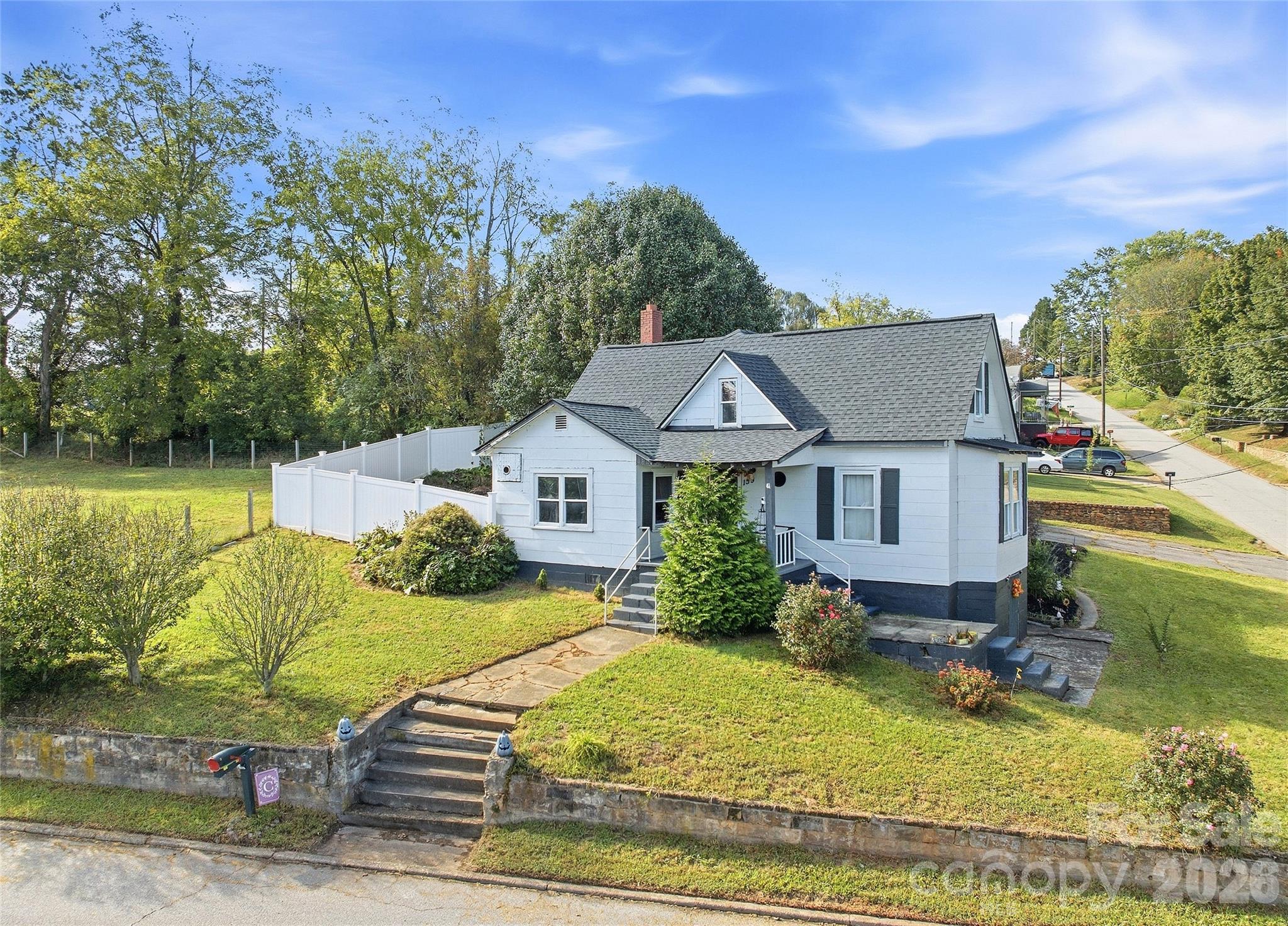 Large corner lot - 159 Ballew Street, Canton