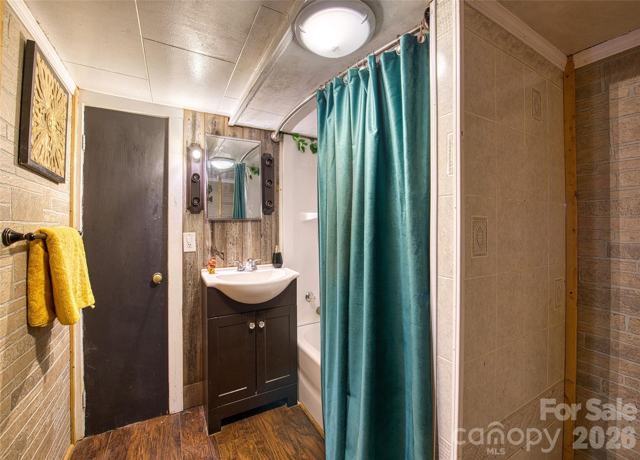 Full bath on main level - 159 Ballew Street, Canton