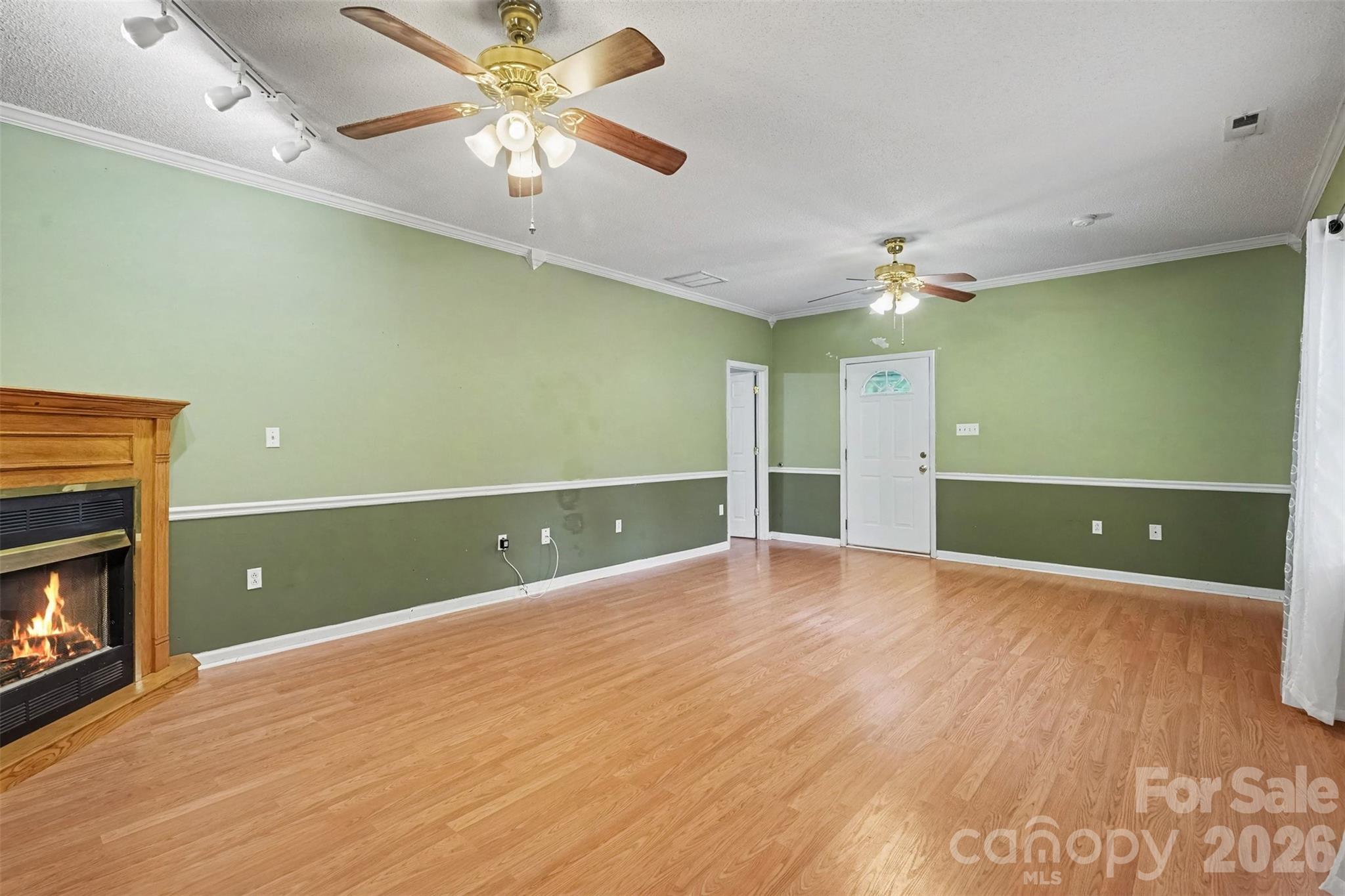 Single Family Residence at 15229 Comanche Lane, Matthews, photo 8 of 24