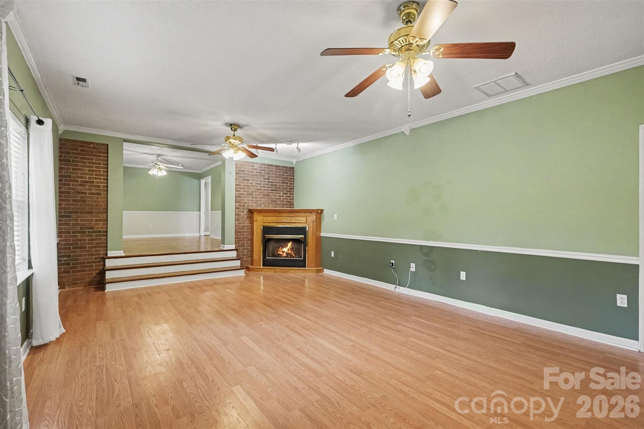 huge family room - 15229 Comanche Lane, Matthews