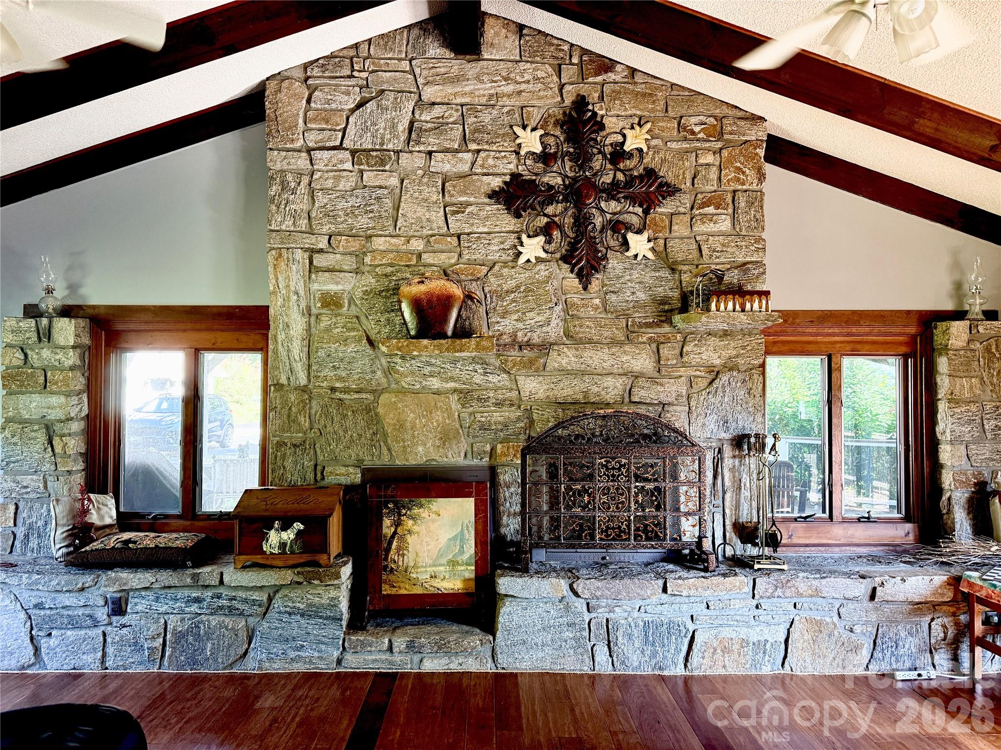 Single Family Residence at 455 Avery Lane, Newland, photo 9 of 48