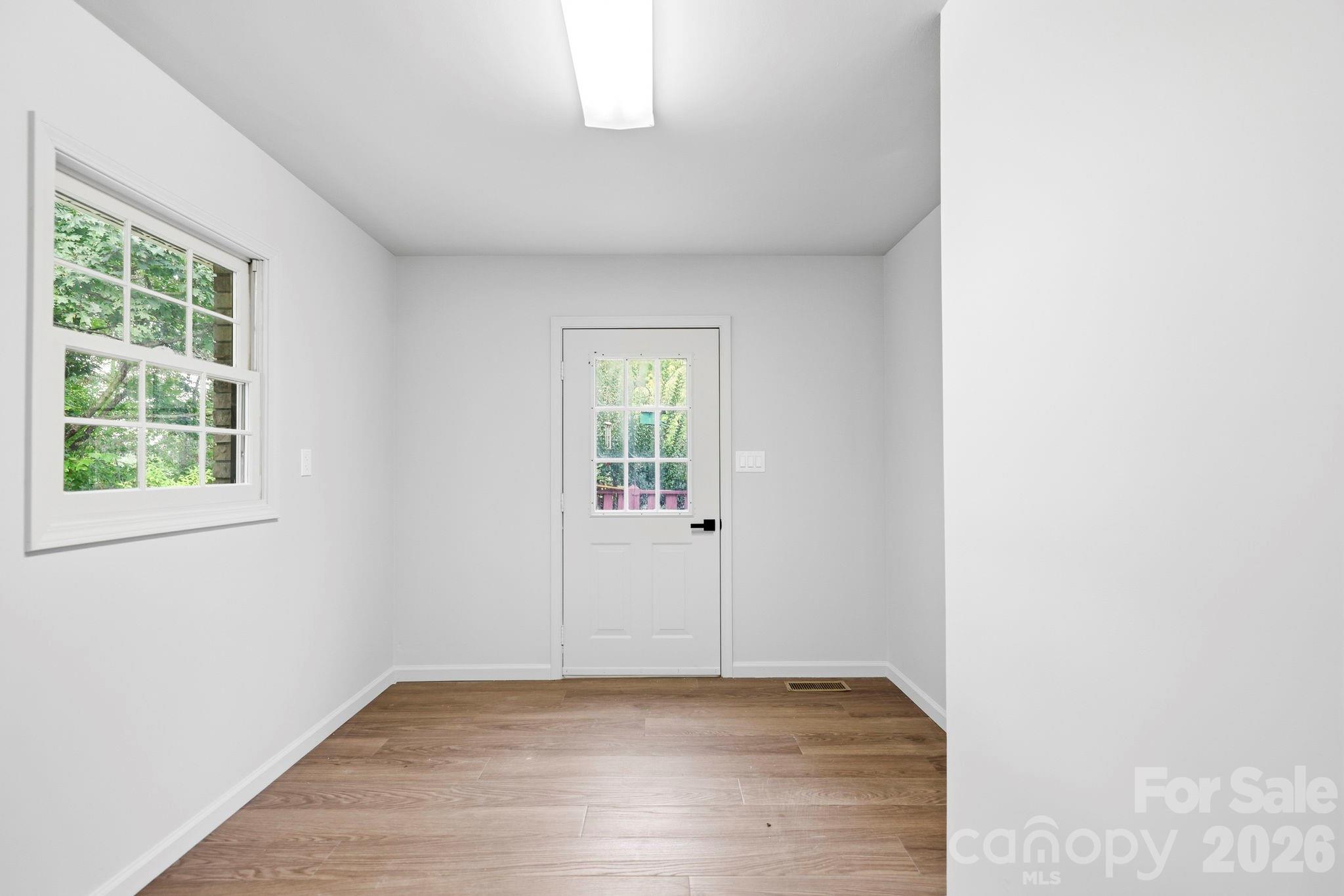 Bonus Room in the Garage - 1079 Dupont Road, Hendersonville